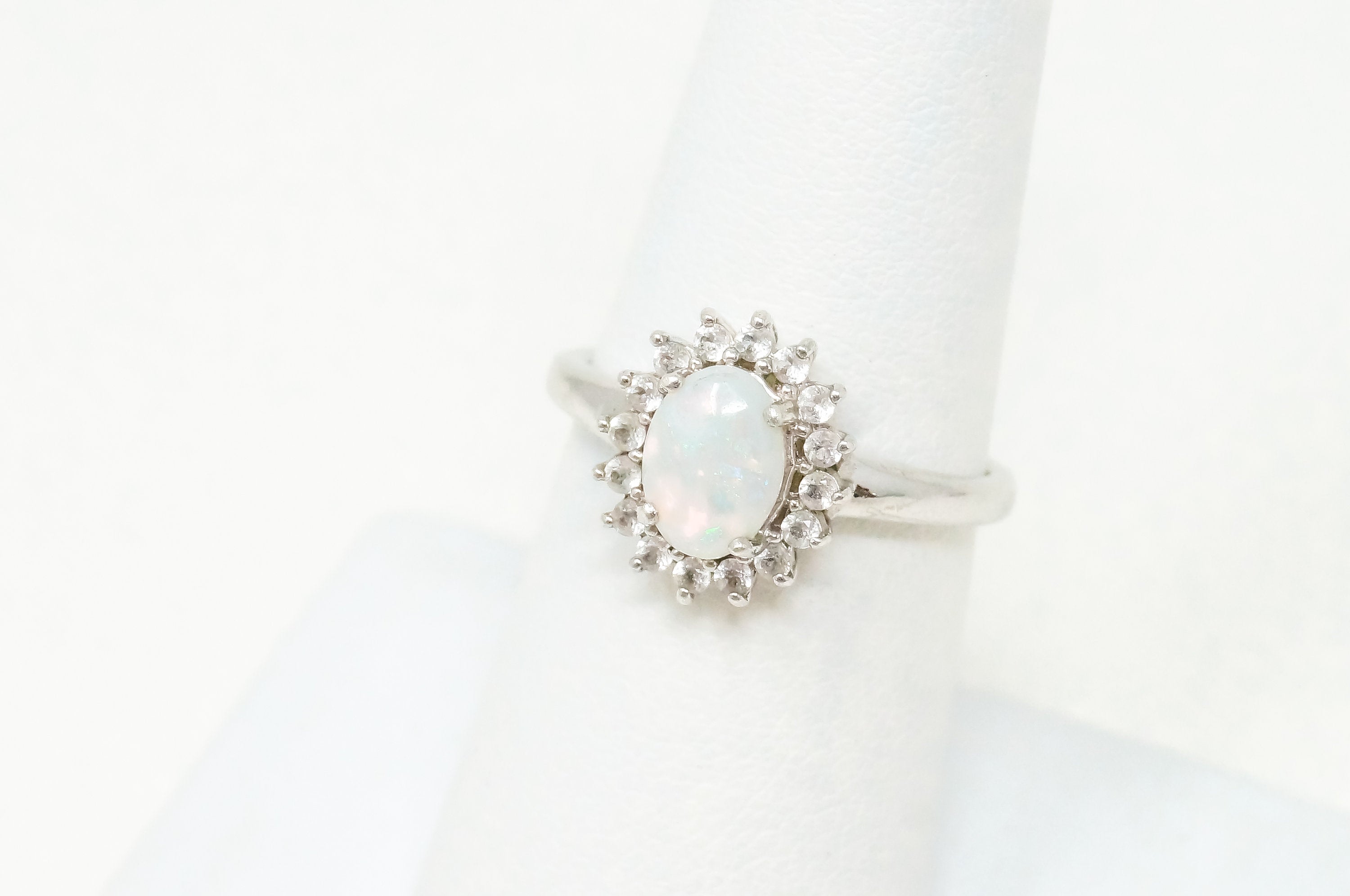 Vintage White Opal Cubic Zirconia Sterling Silver Ring - Sz 6.75