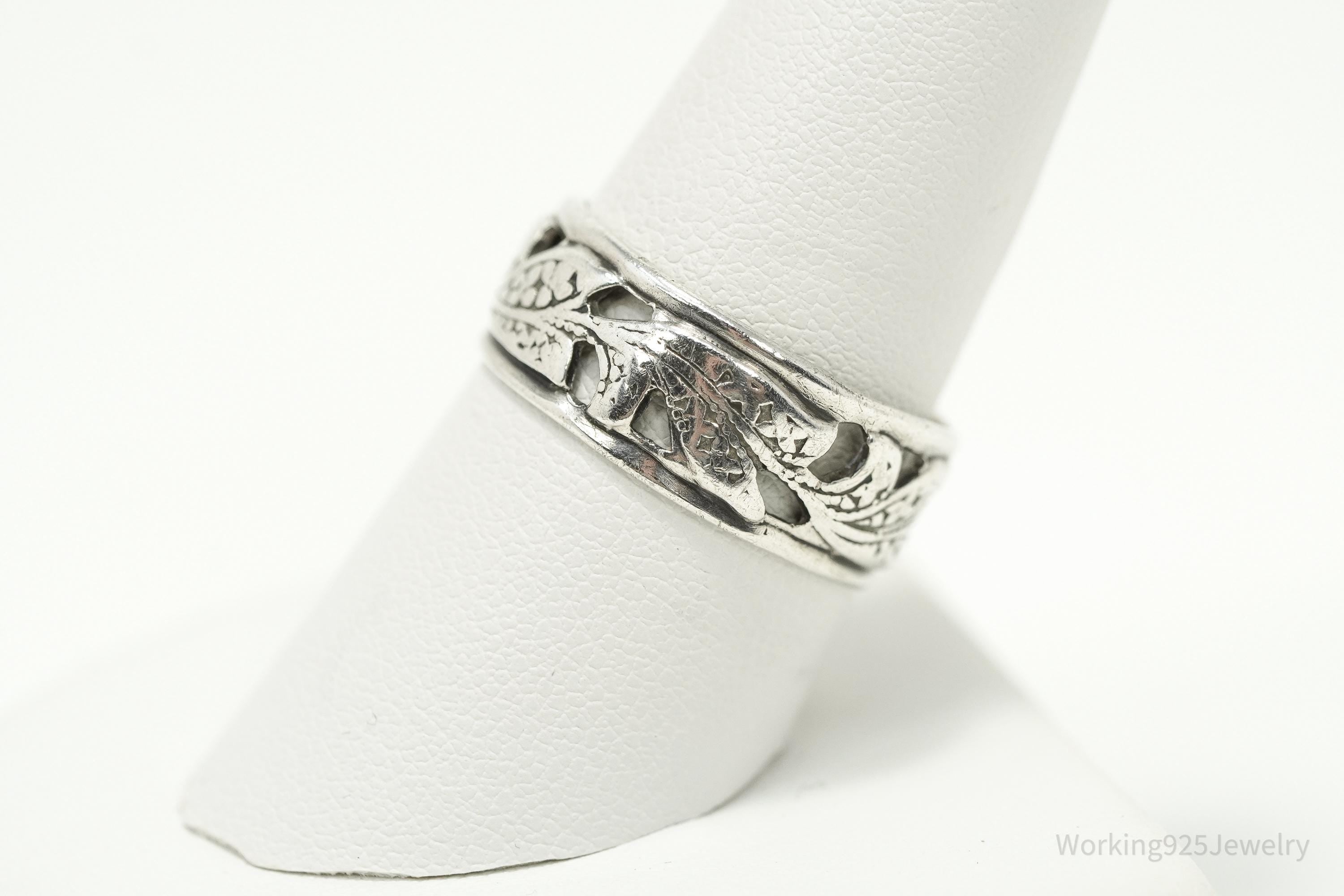 Antique Floral Pattern Sterling Silver Band Ring - Size 9.25