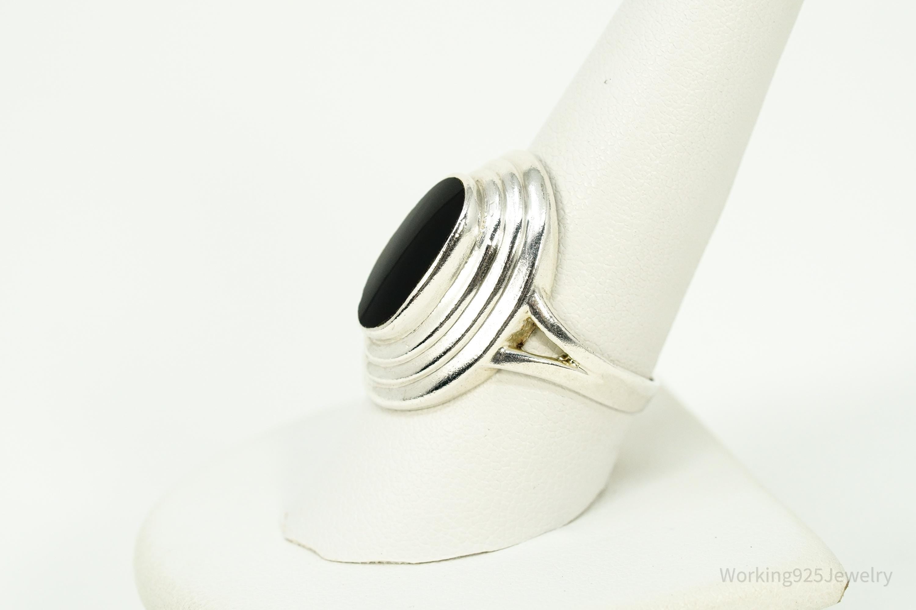 Vintage Black Onyx Modernist Style Sterling Silver Ring - Size 9.25