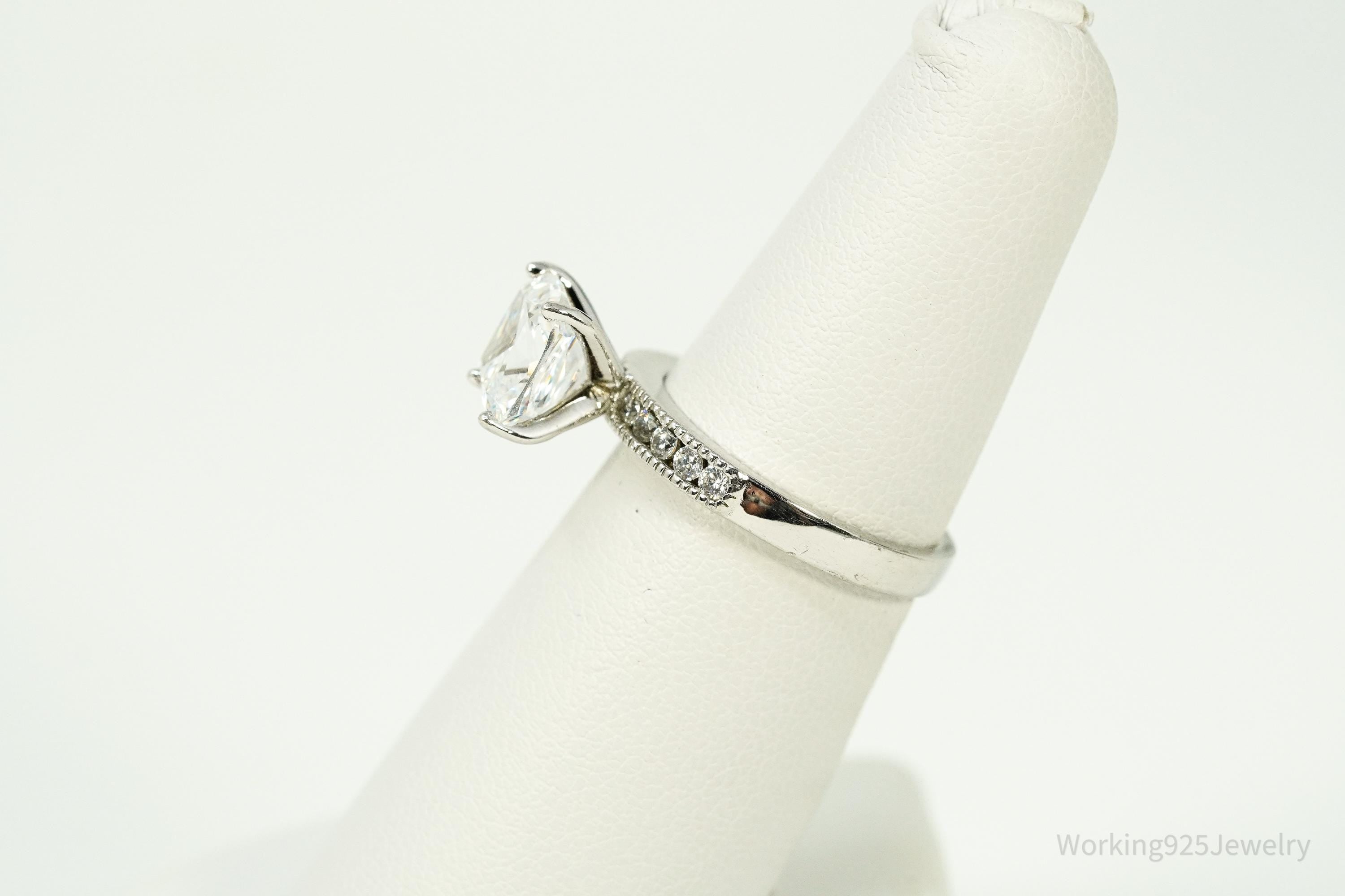 Vintage Cubic Zirconia Sterling Silver Ring - Size 6