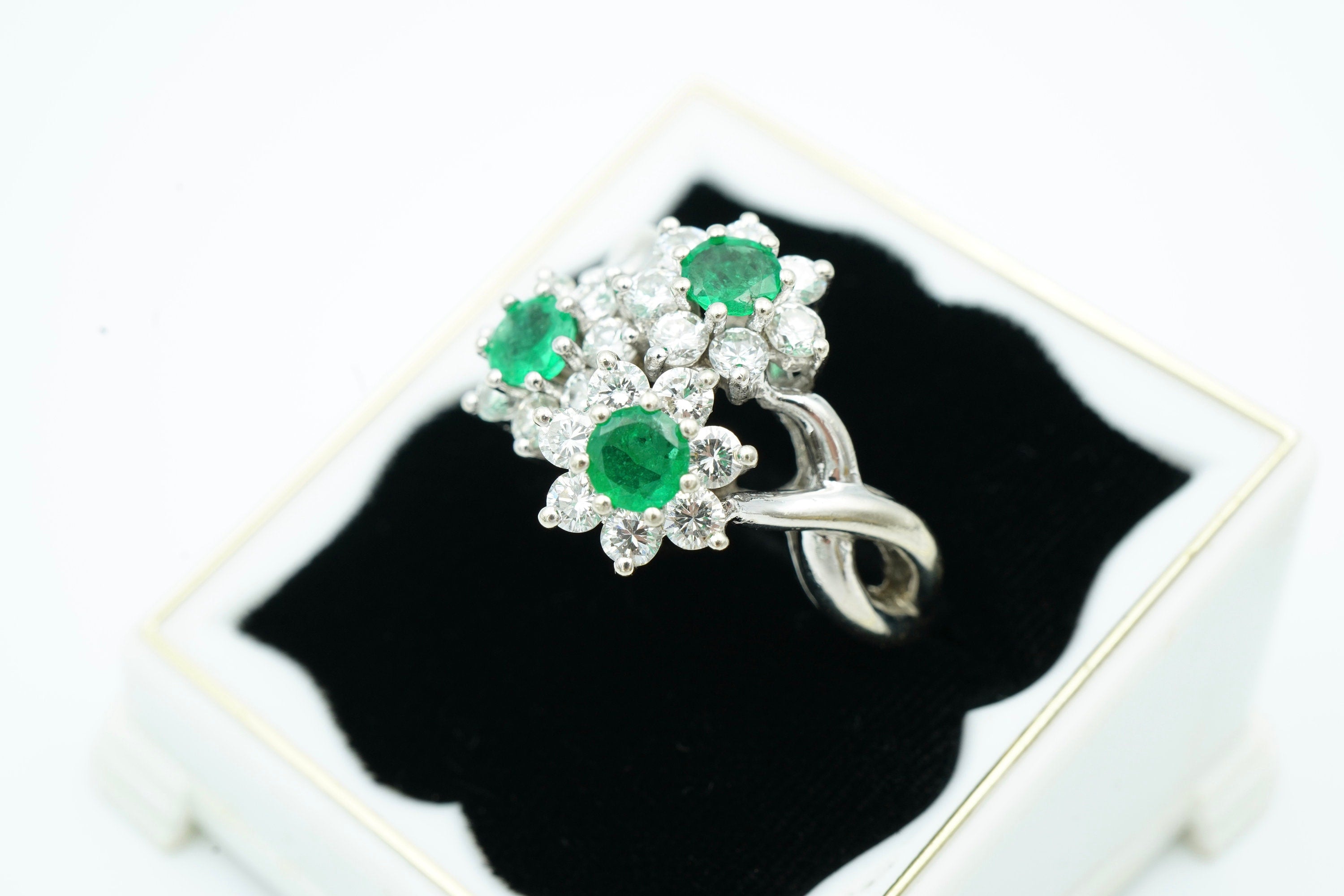 14k White Gold Emerald and Diamond Ring