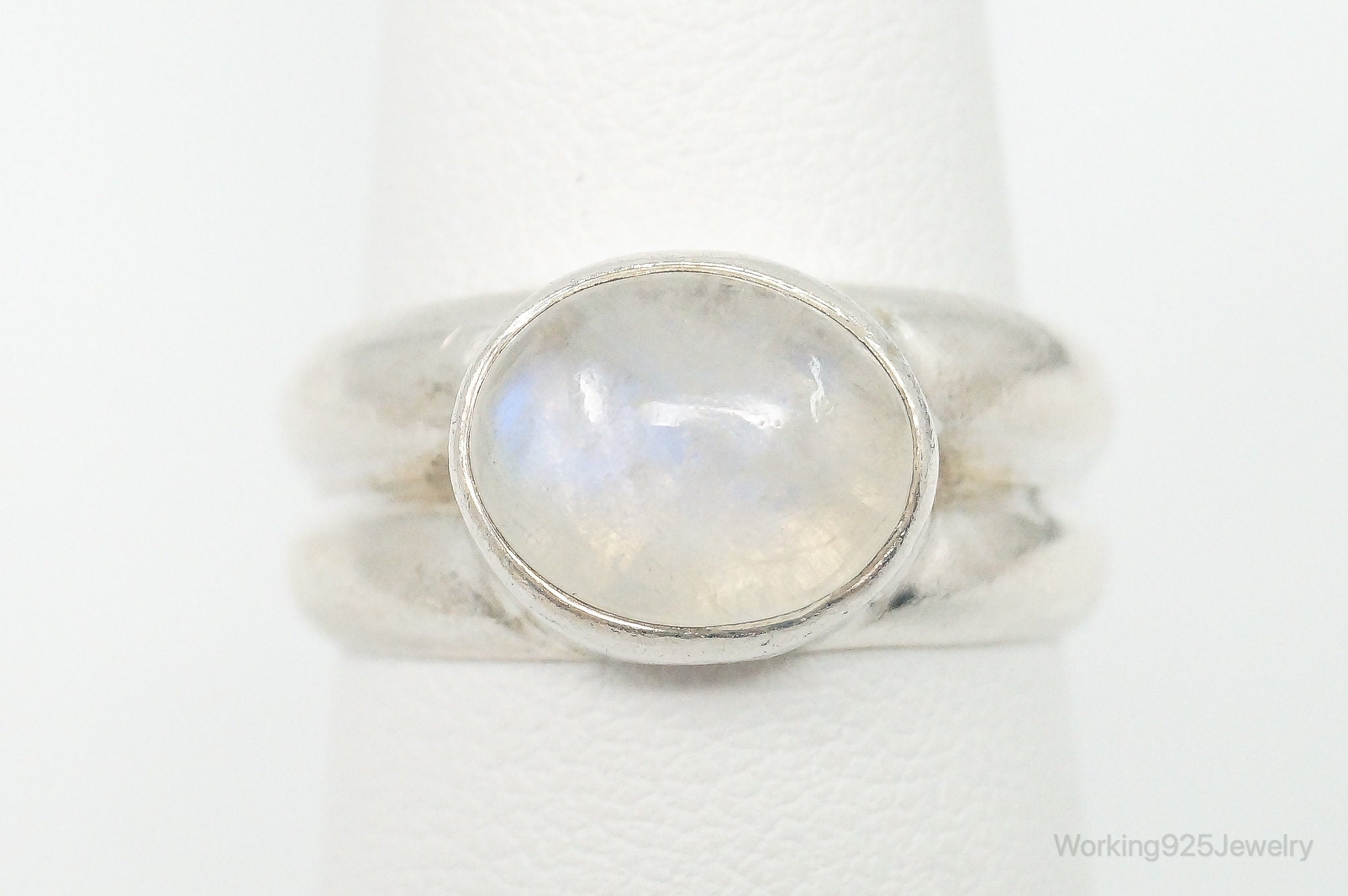 Vintage Moonstone Sterling Silver Ring - Size 7.5