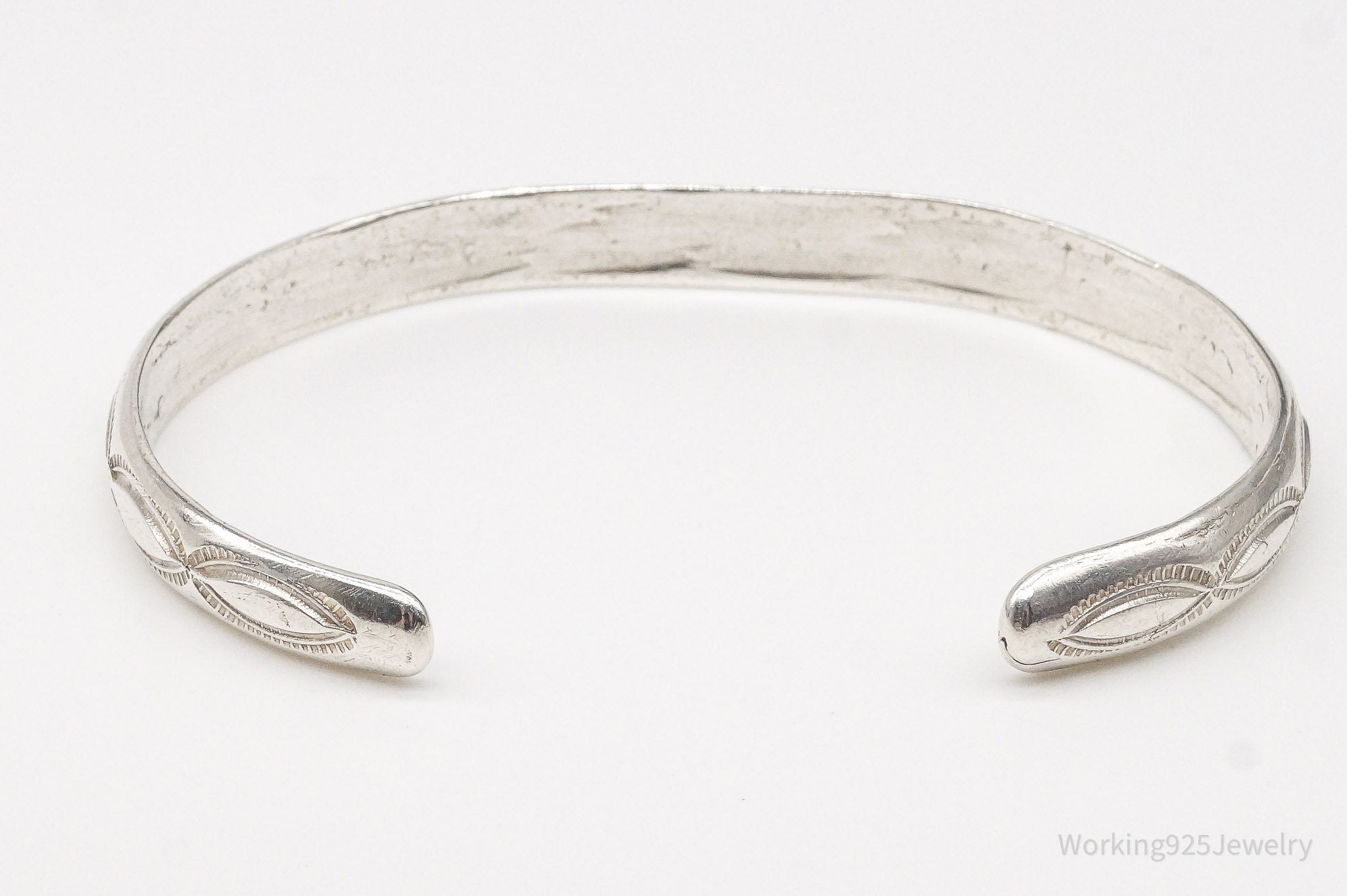 Vintage Native American Unsigned Silver Cuff Bracelet