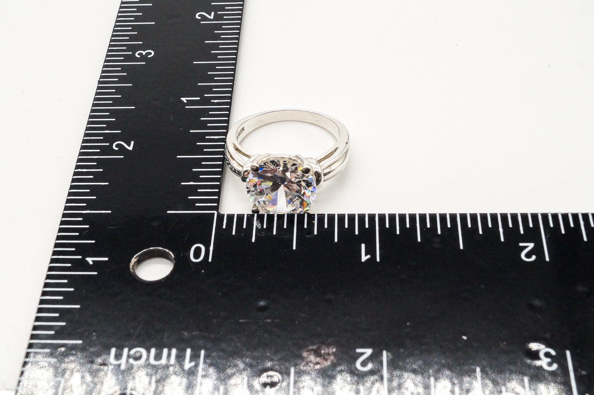 Vintage Large Cubic Zirconia Sterling Silver Ring - Size 7