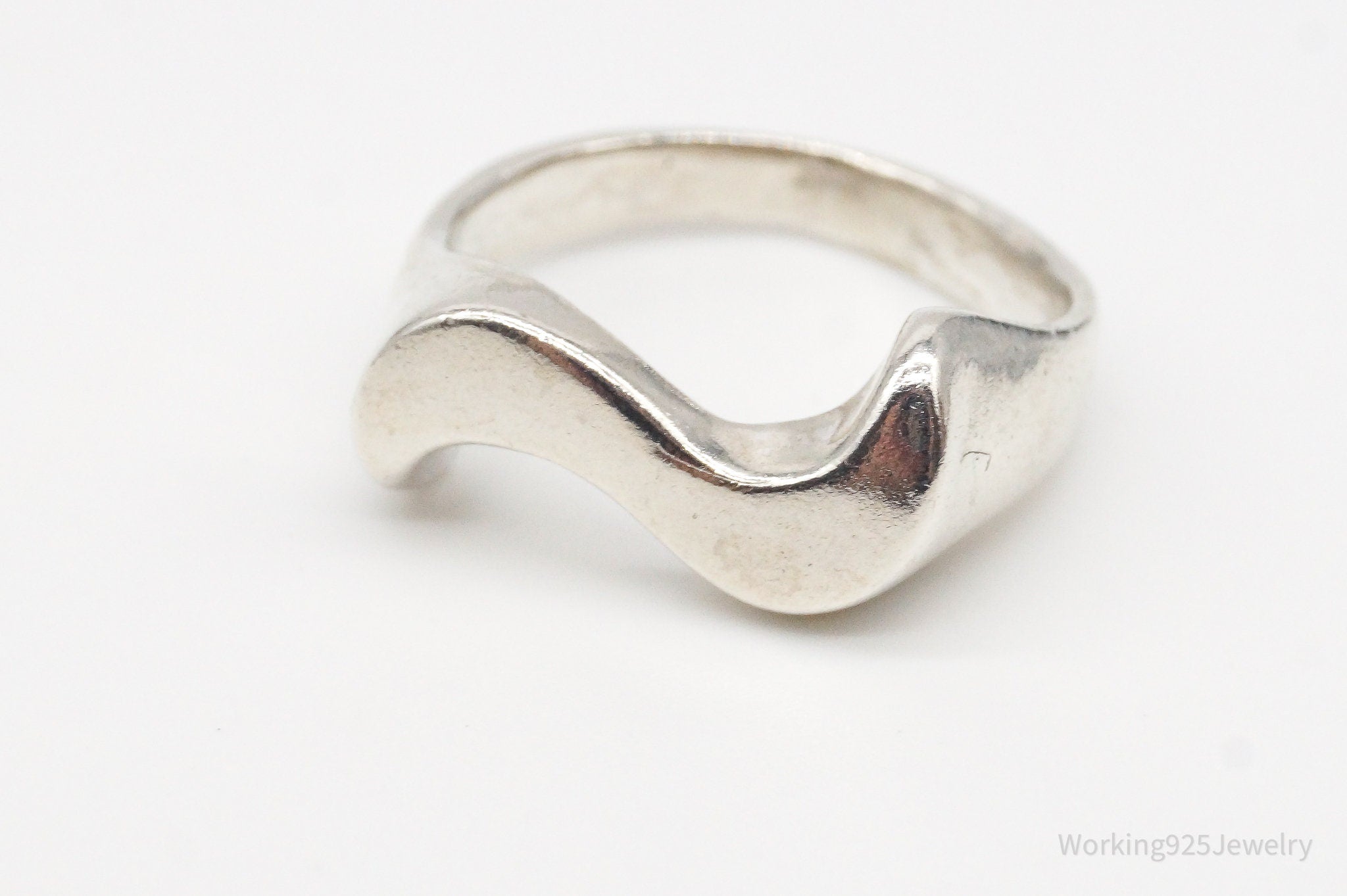 Vintage Modernist Wave Sterling Silver Ring - Size 7