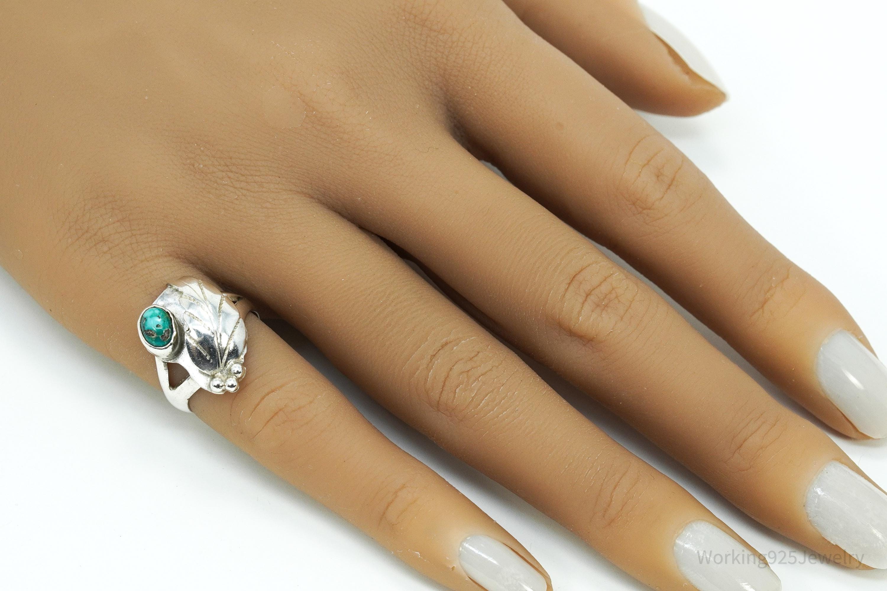 Vintage Native American Turquoise Silver Ring - Size 5