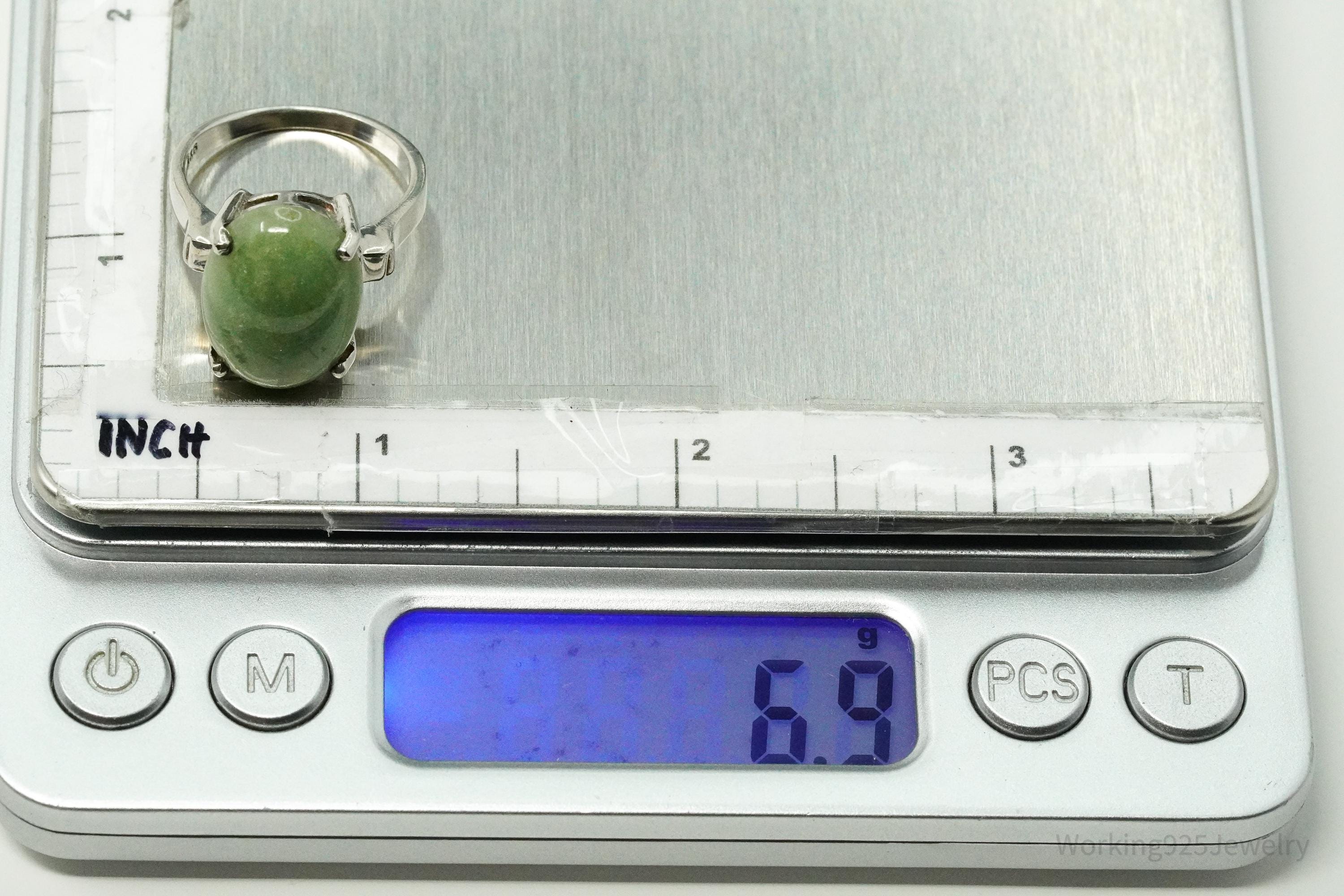 Vintage Green Stone Sterling Silver Ring - Size 8