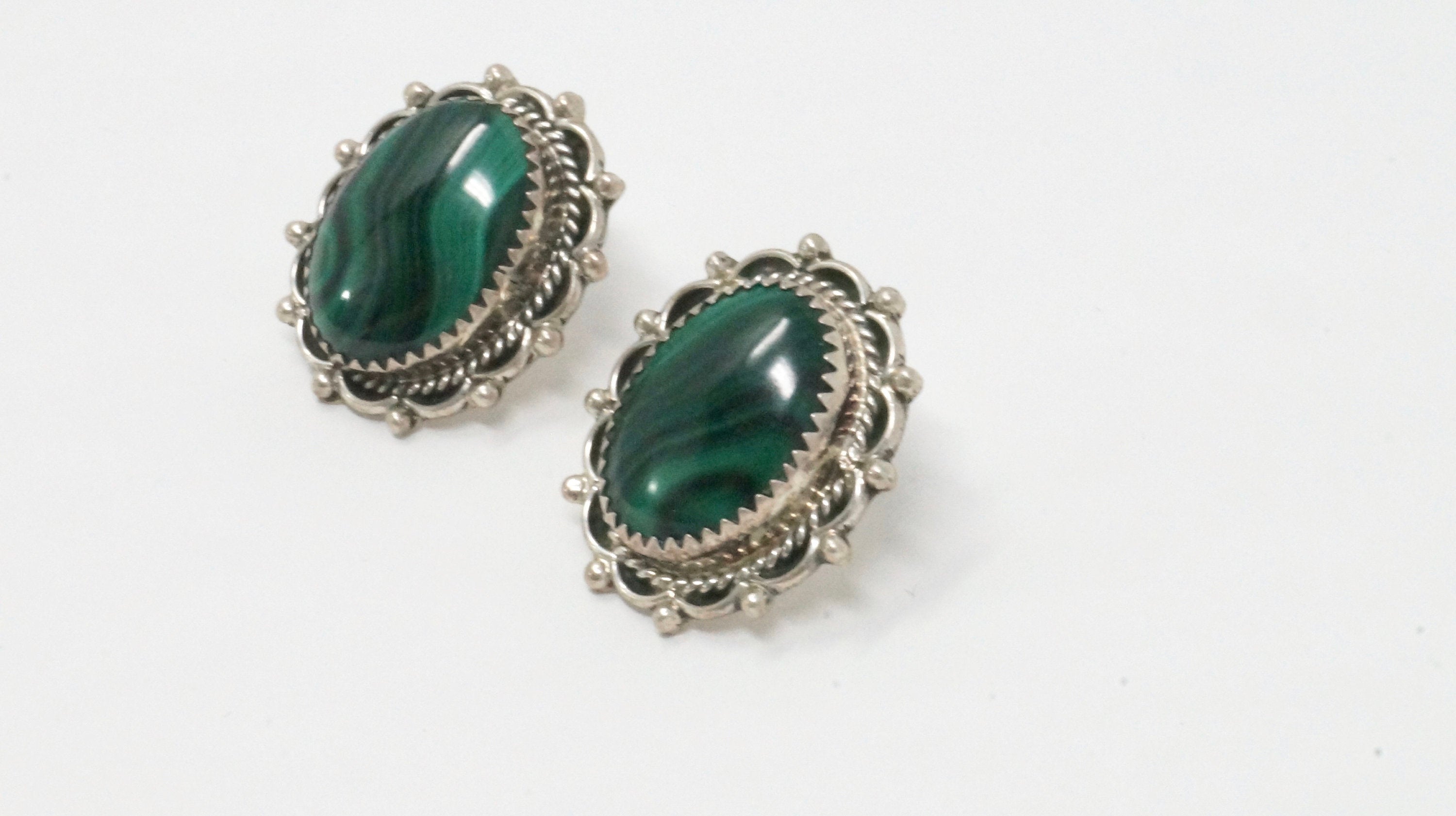 Vintage Native American Signed QQ Malachite Rope Post Sterling Silver Earrings