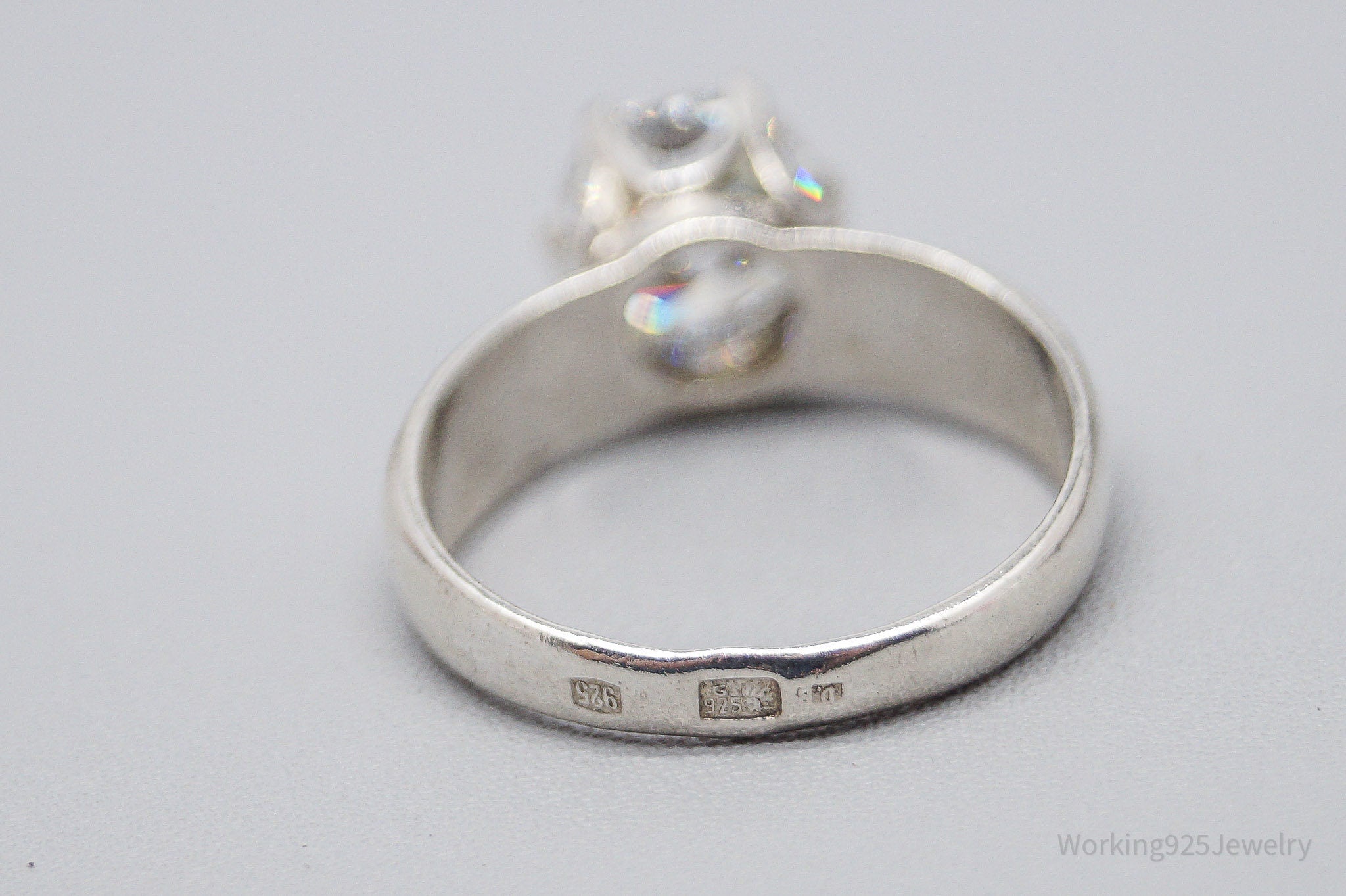Vintage Large Cubic Zirconia Sterling Silver Polish Ring - Size 7.75