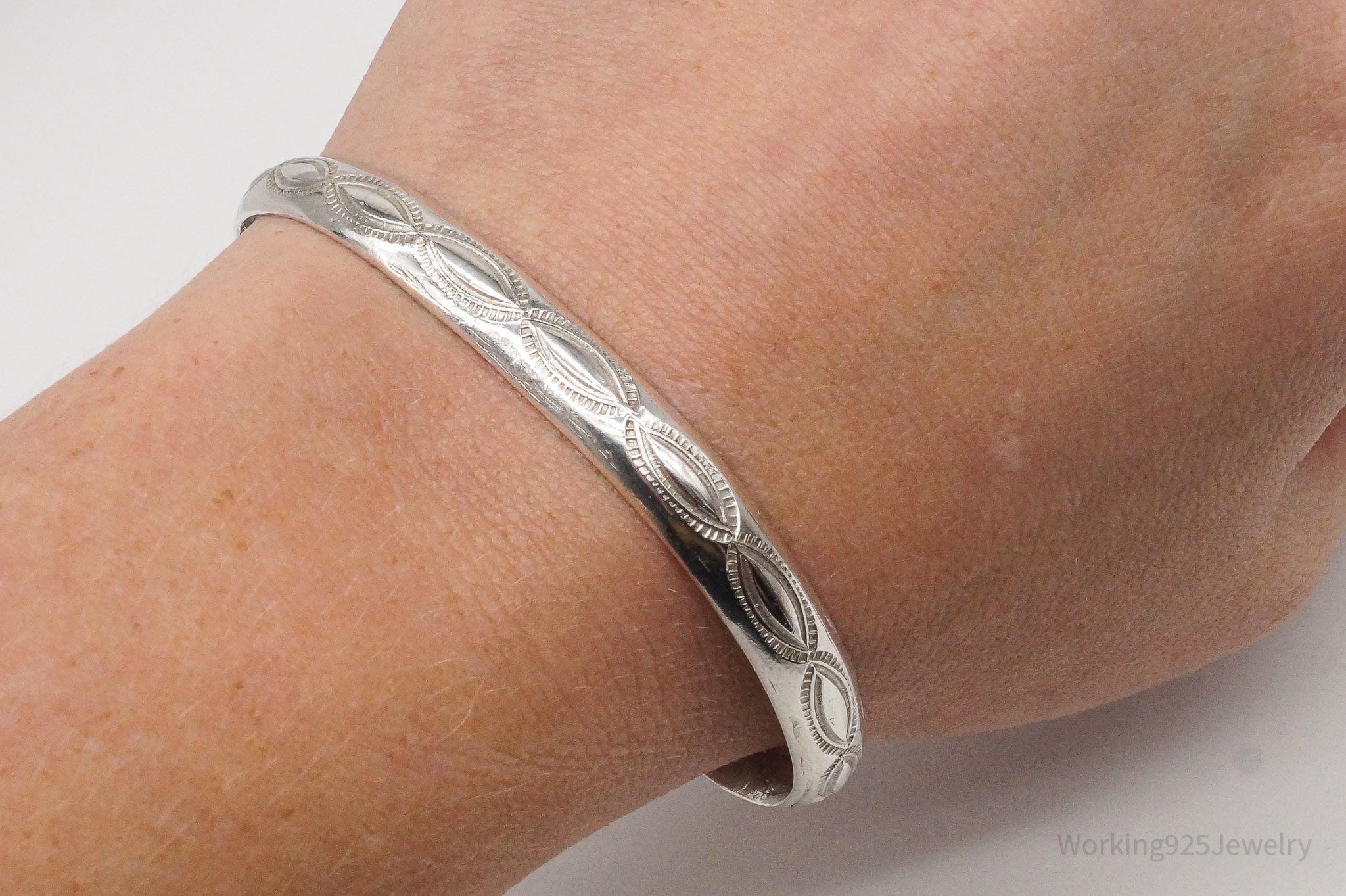 Vintage Native American Unsigned Silver Cuff Bracelet