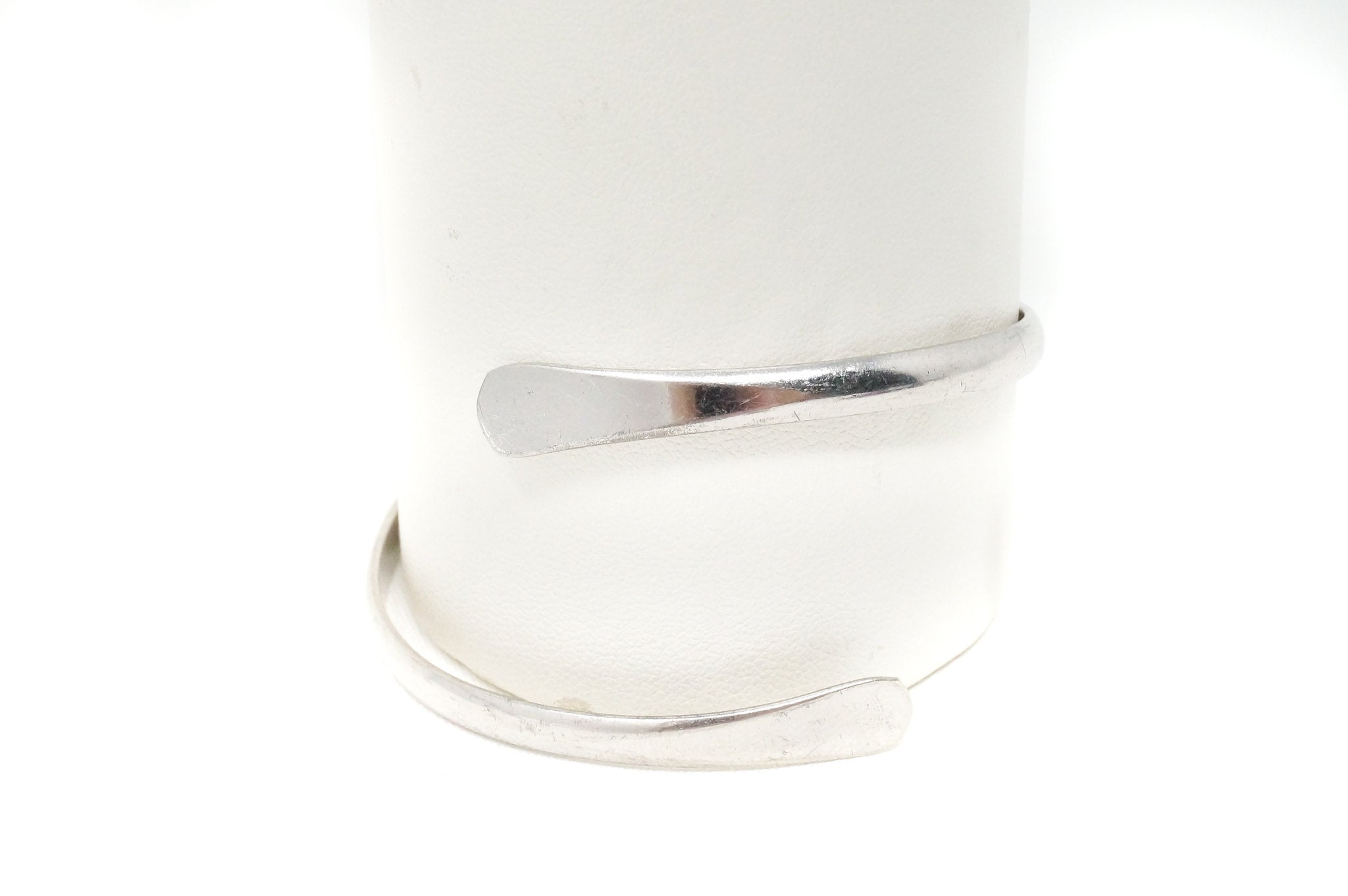 Vintage Designer Beau Modernist Sterling Silver Bangle Wrap Adjustable Bracelet