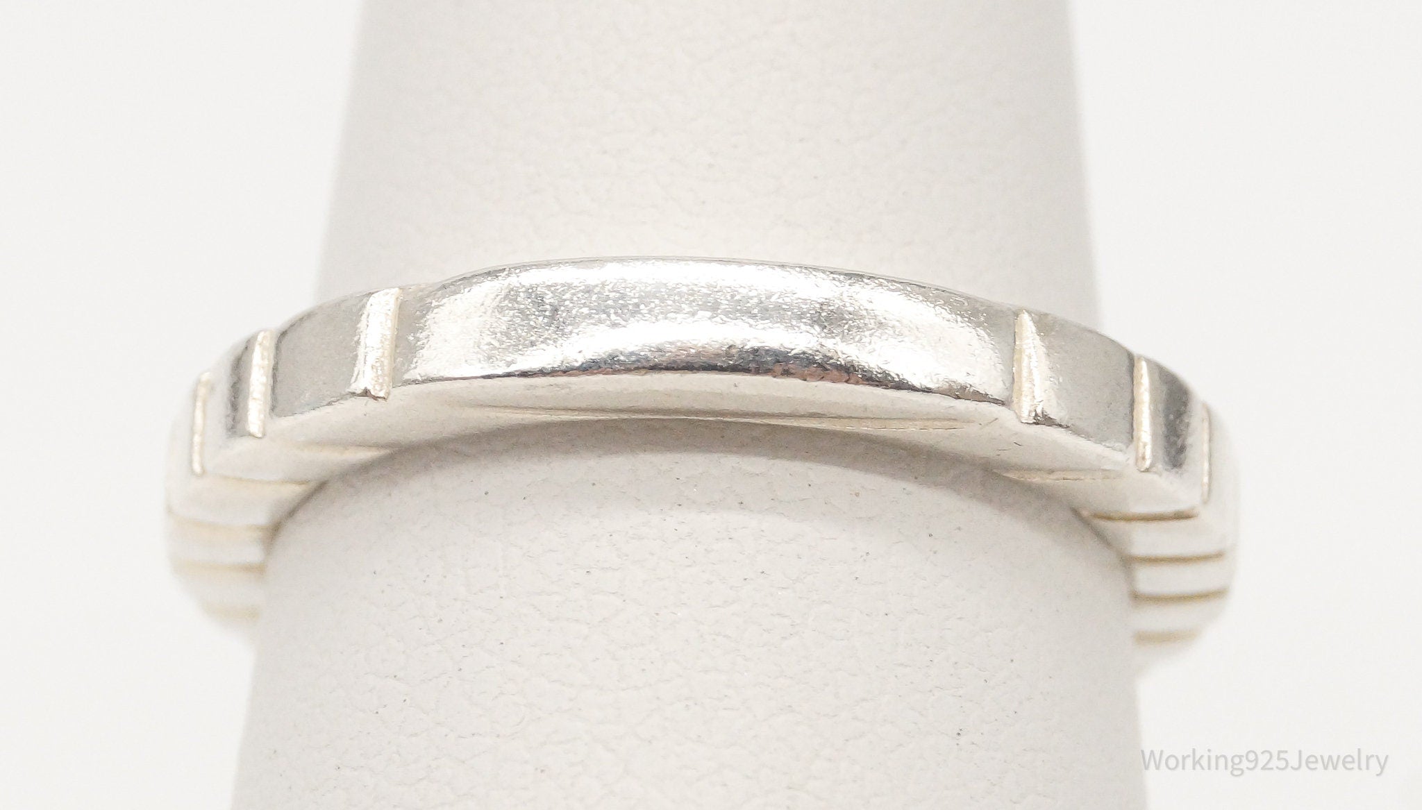 Vintage Sterling Silver Band Ring - Size 6