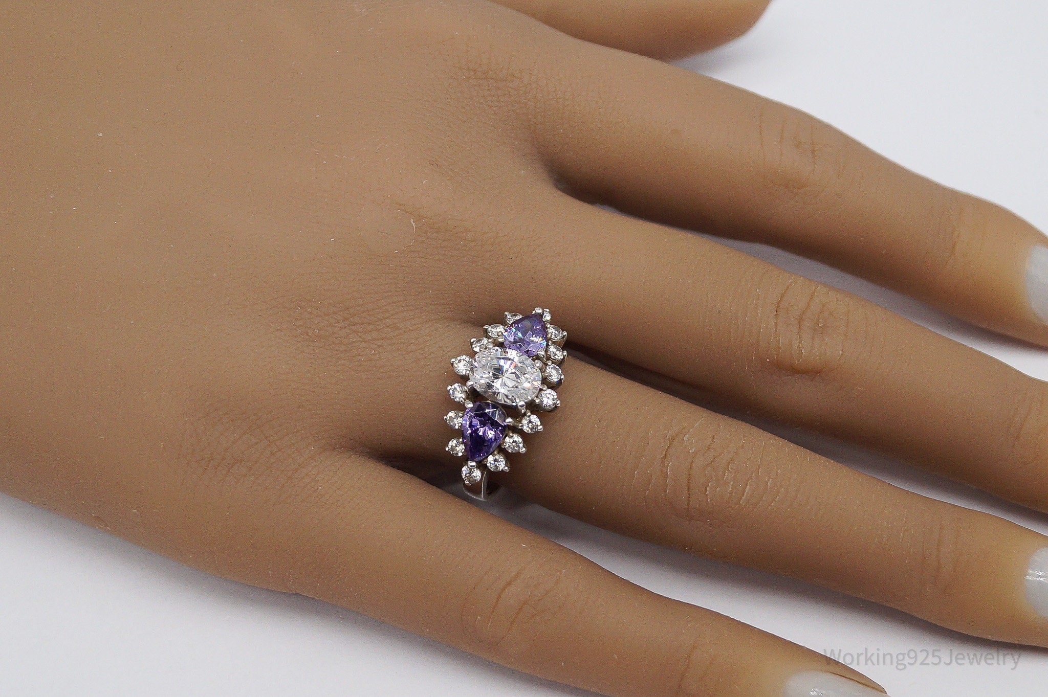Vintage Purple & White Diamonique Cubic Zirconia Sterling Silver Ring - Size 8