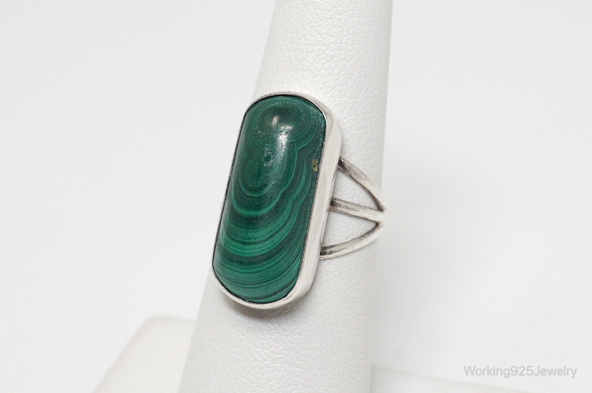 Vintage Native American Malachite Unsigned Sterling Silver Ring - SZ 6.25