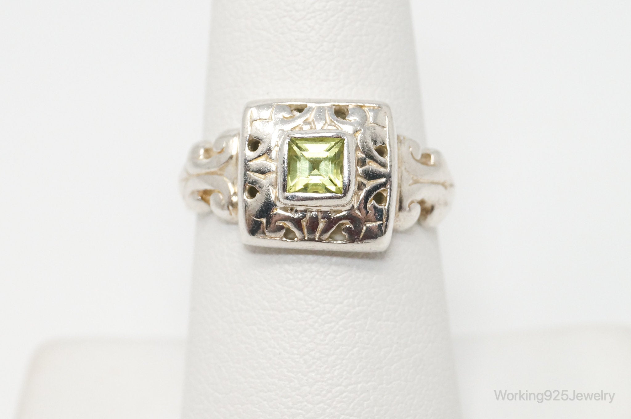 Vintage Peridot Scroll Sterling Silver Ring - Sz 7.75