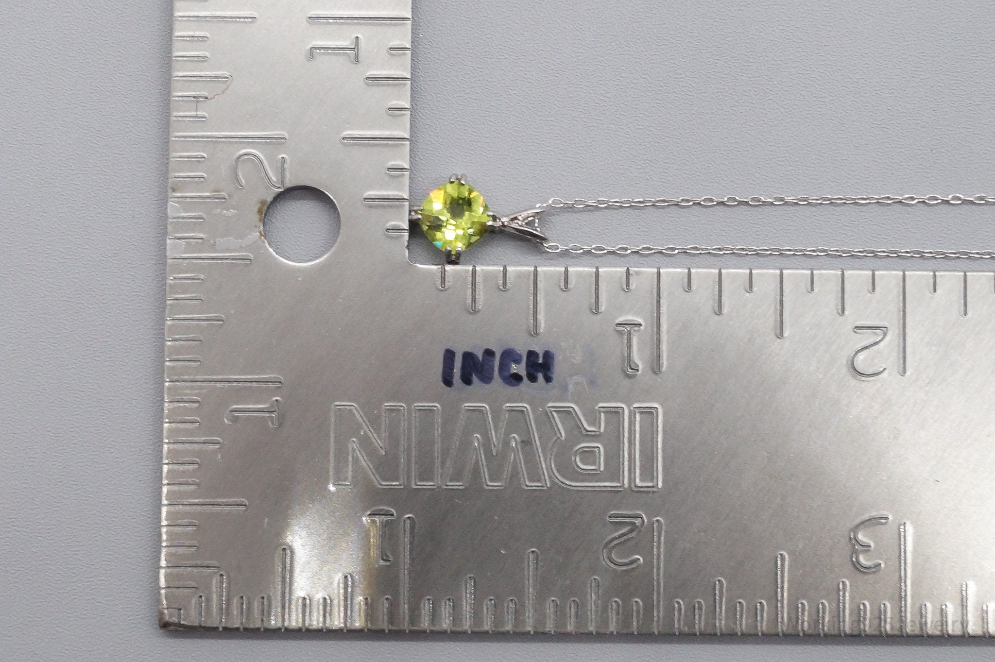 Vintage Peridot Sterling Silver Necklace - 18"