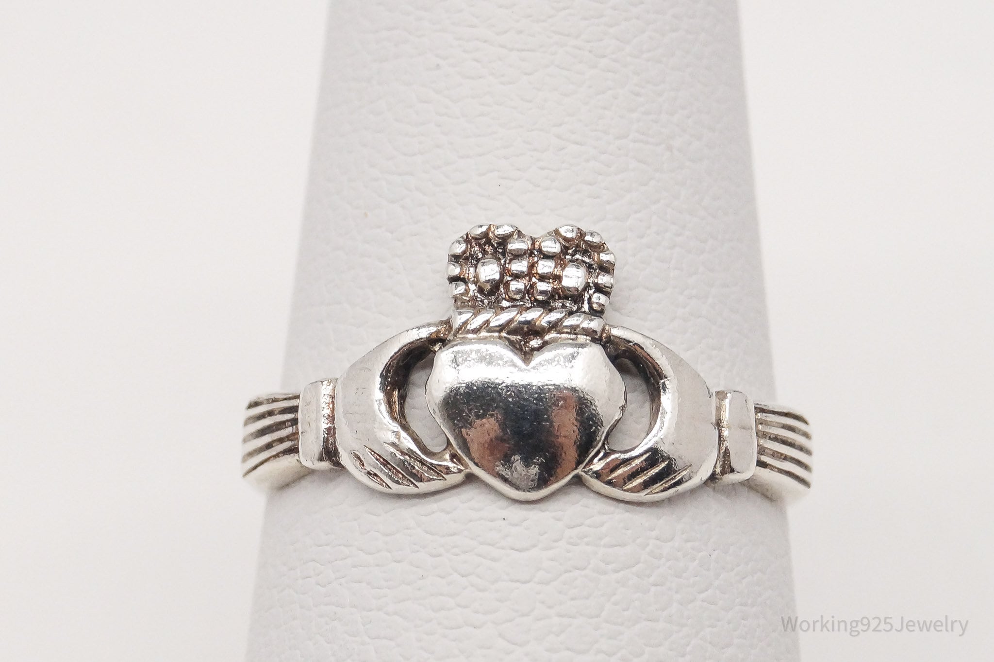 Vintage Claddagh Irish Heart Sterling Silver Ring Size 6.25