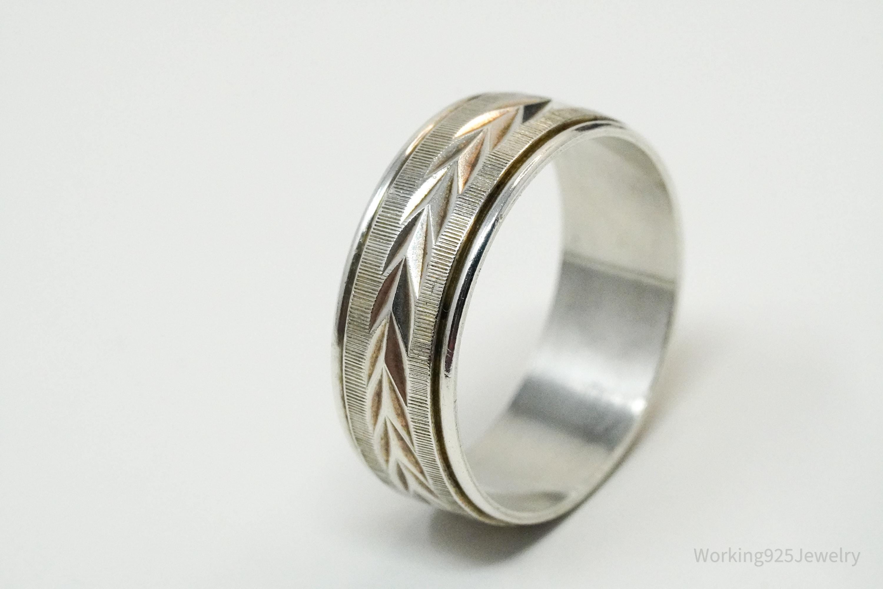 Vintage Designer WM Co Textured Sterling Silver Band Ring - Size 11