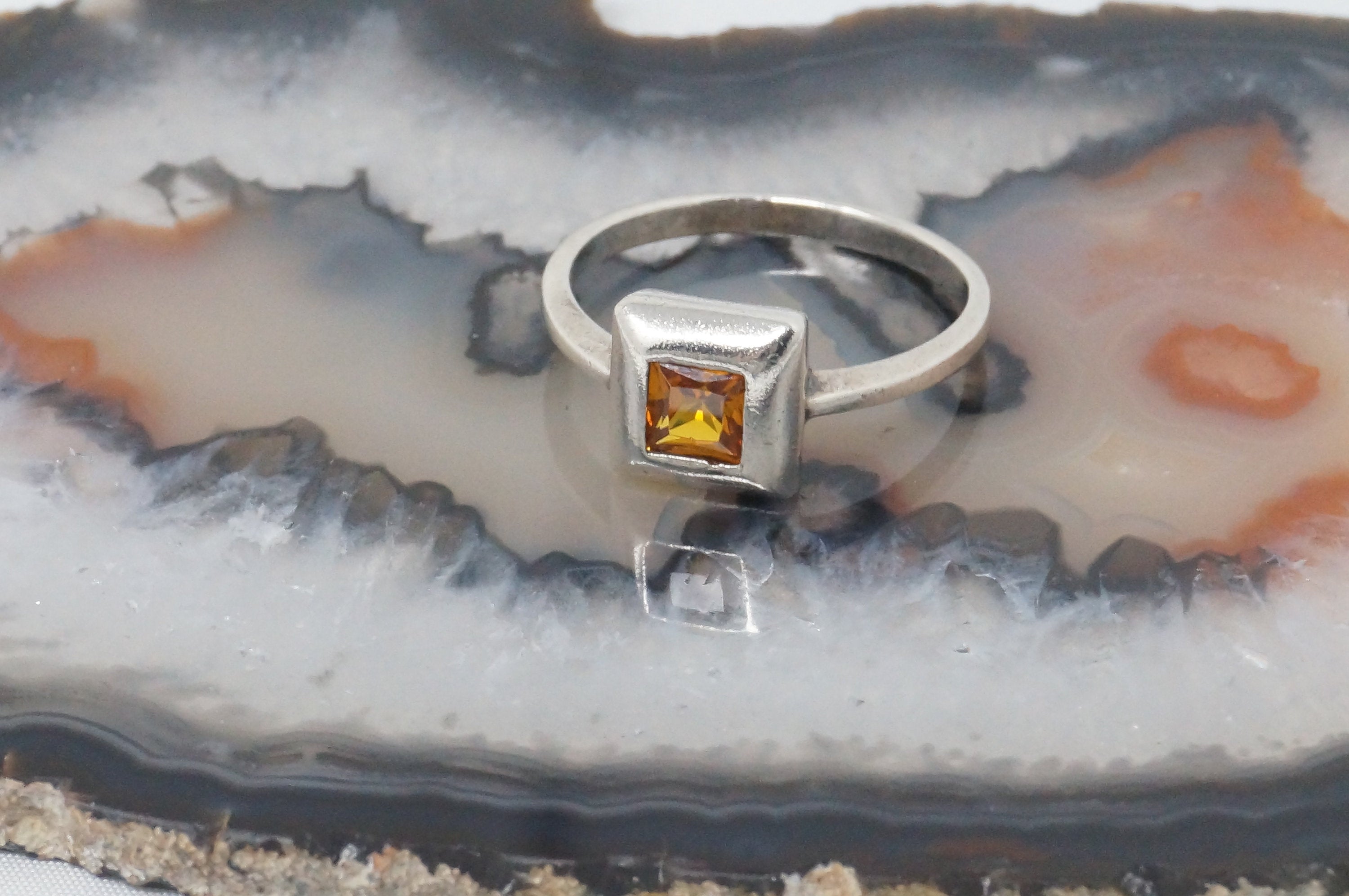 Vintage Modernist Style Orange Citrine Elegant Sterling Silver Ring - Size 7.75