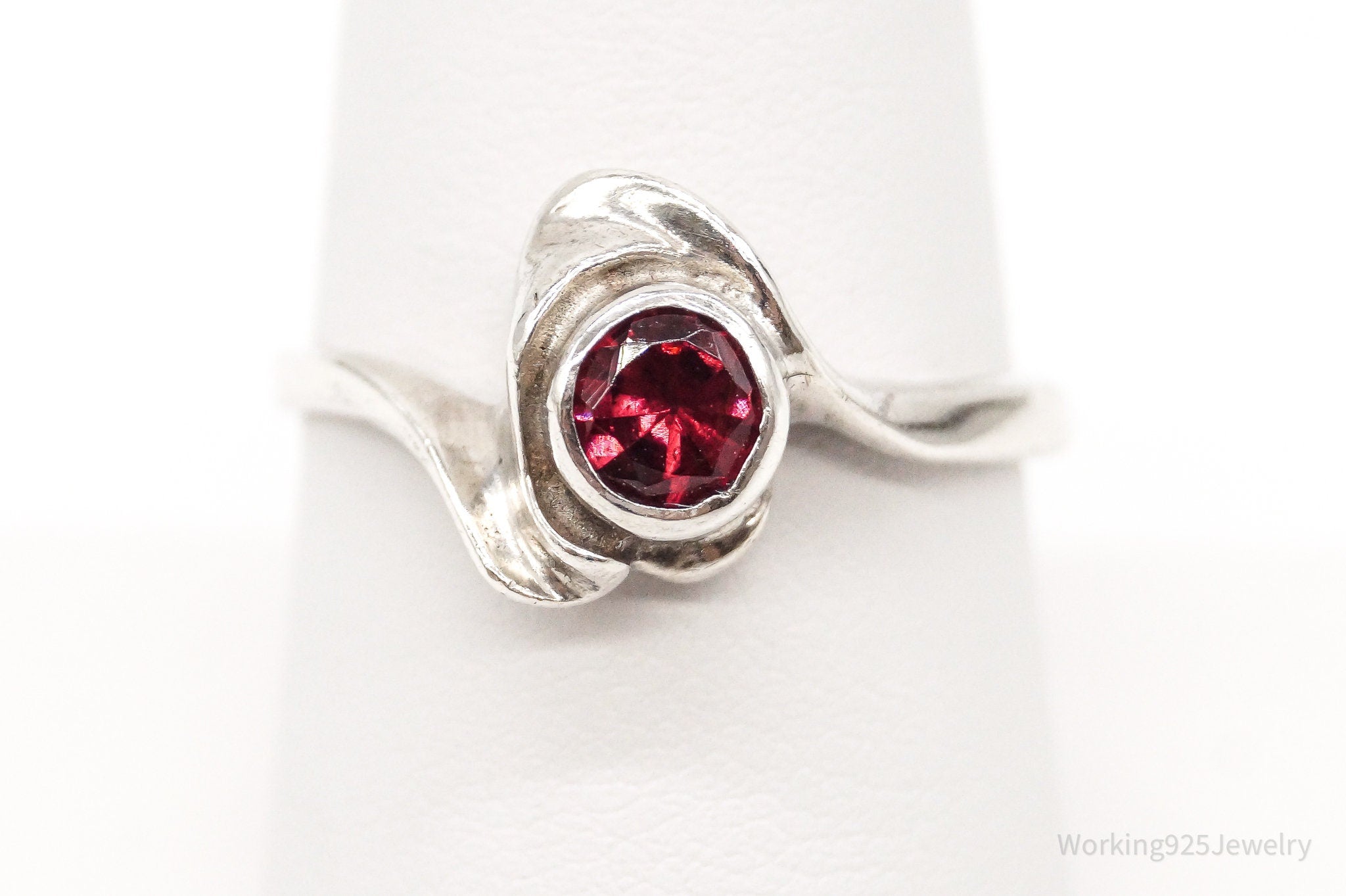 Vintage Rhodolite Garnet Sterling Silver Ring - Size 8.25