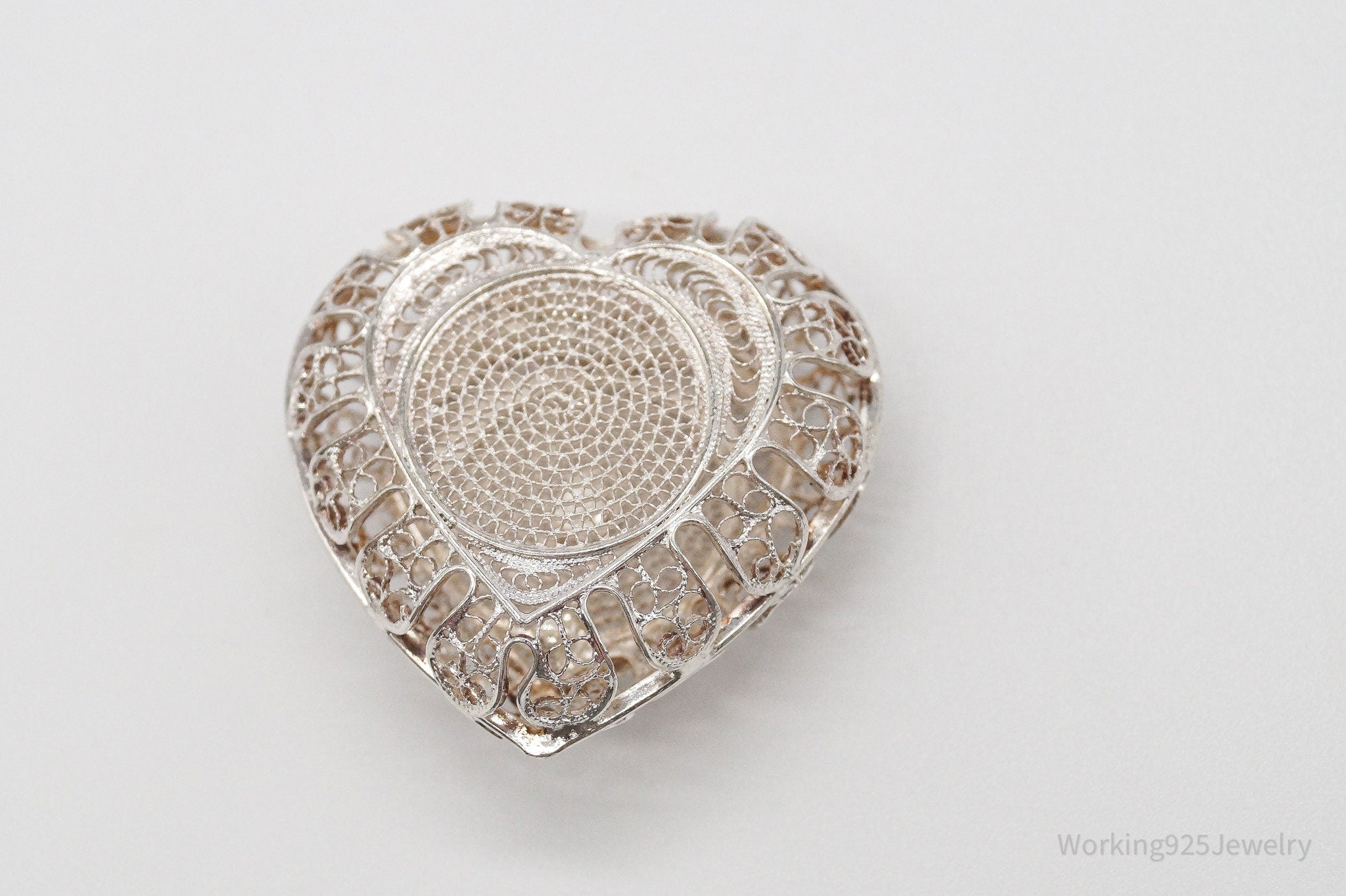 Antique Silver Filigree Heart Pill Snuff Beauty Rosary Box