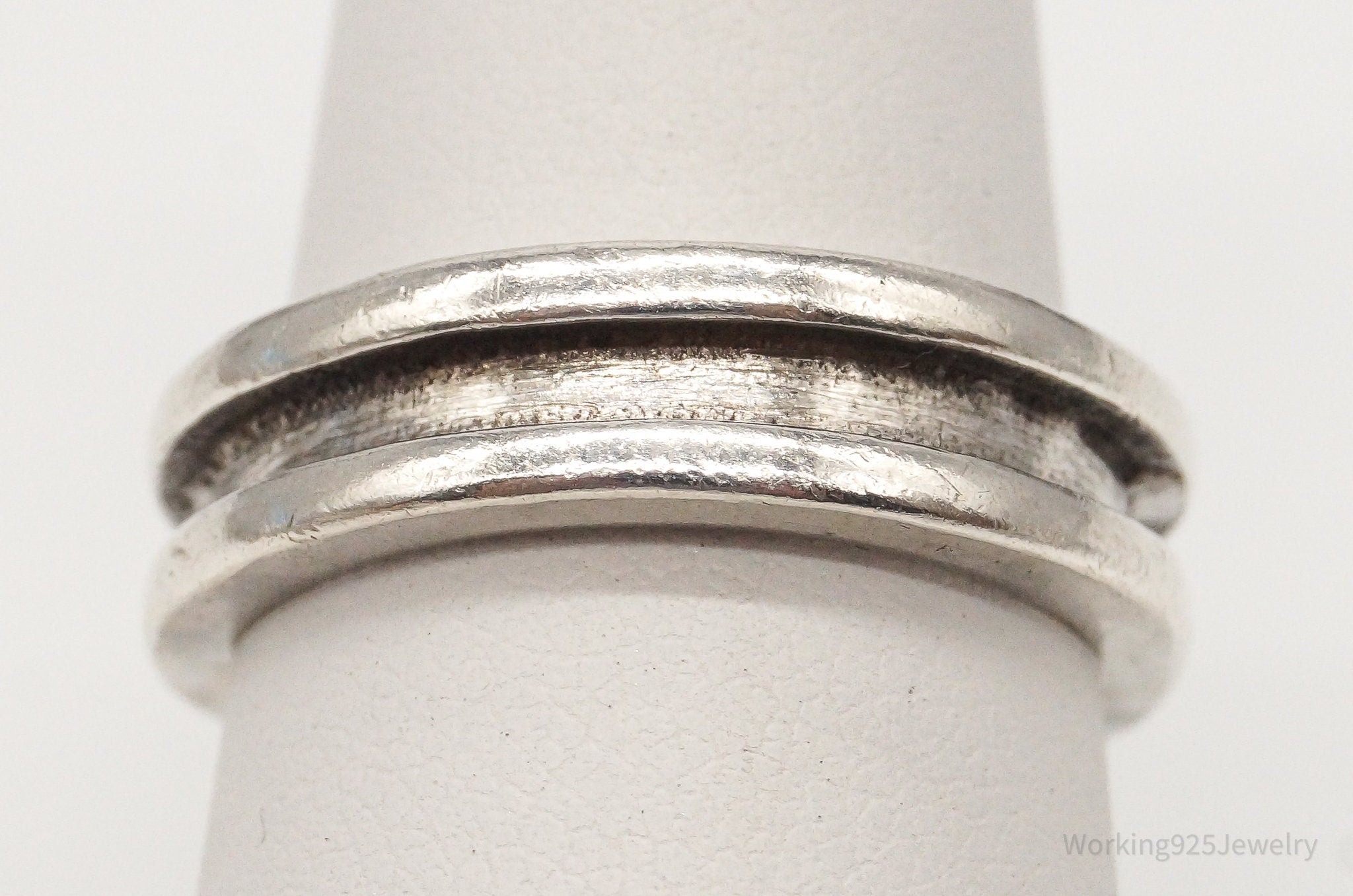 Vintage Modernist Sterling Silver Band Ring - Size 6.75