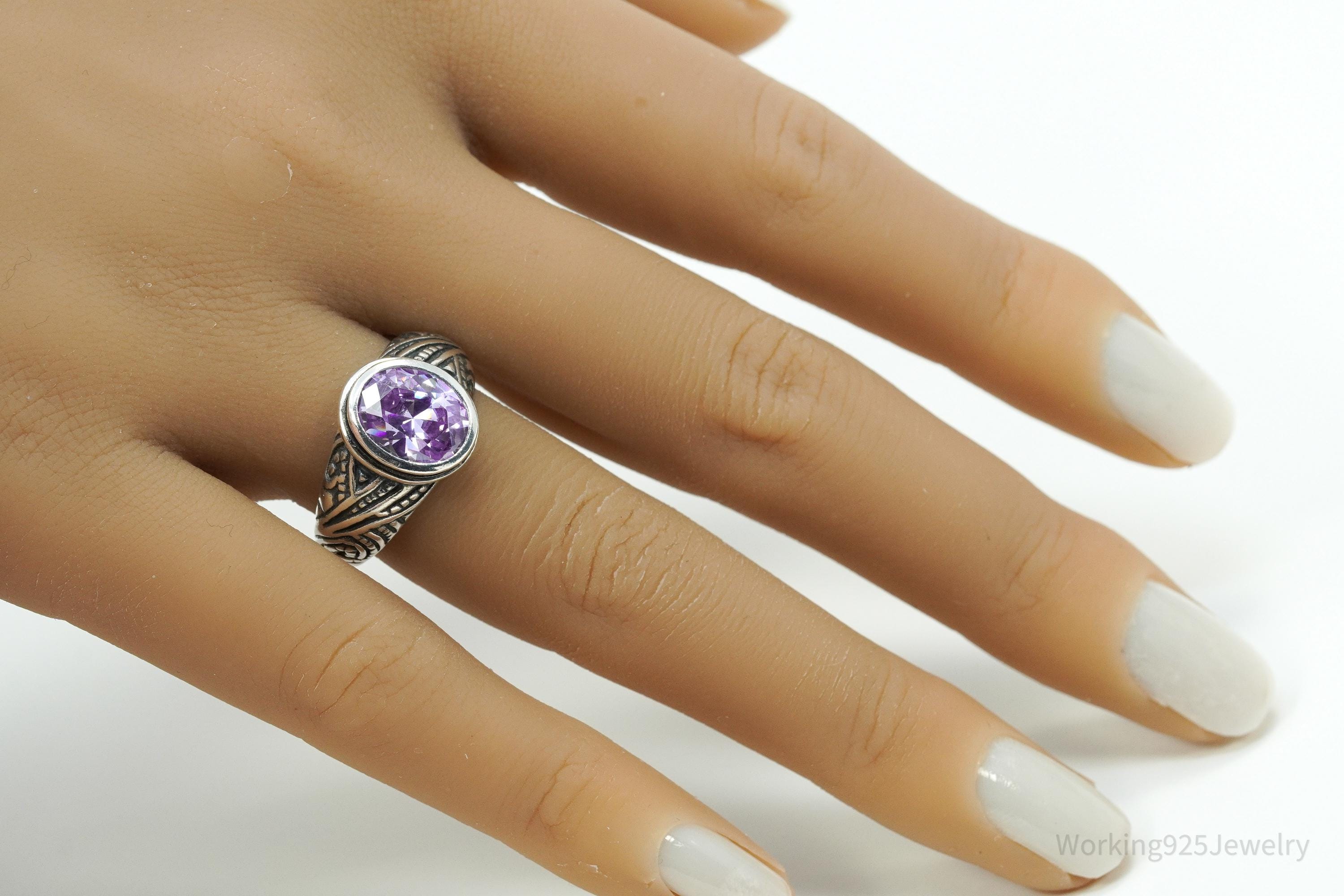 Vintage Purple Cubic Zirconia Sterling Silver Ring - Size 8