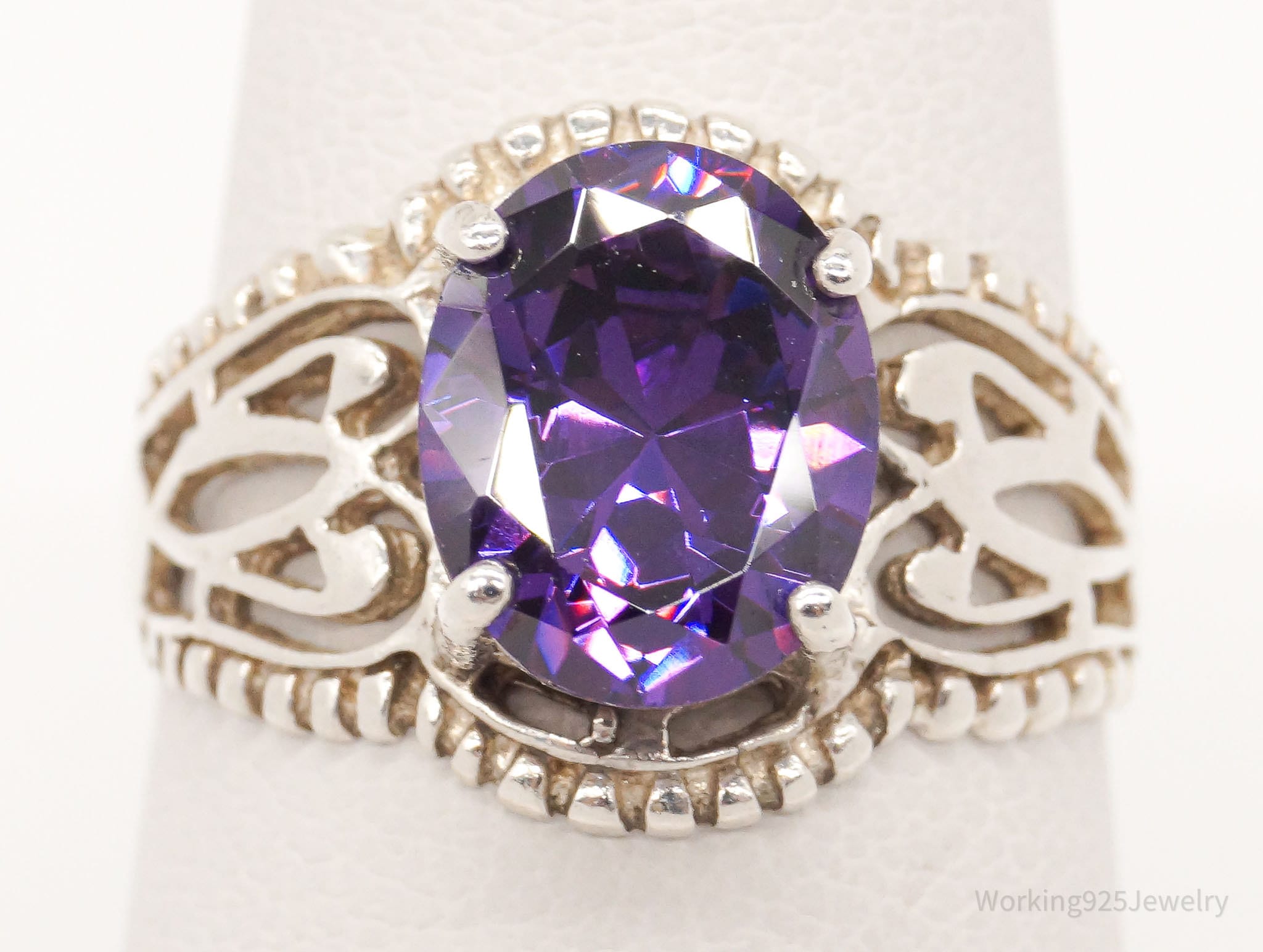 Vintage Purple Cubic Zirconia Sterling Silver Ring - Size 7.25