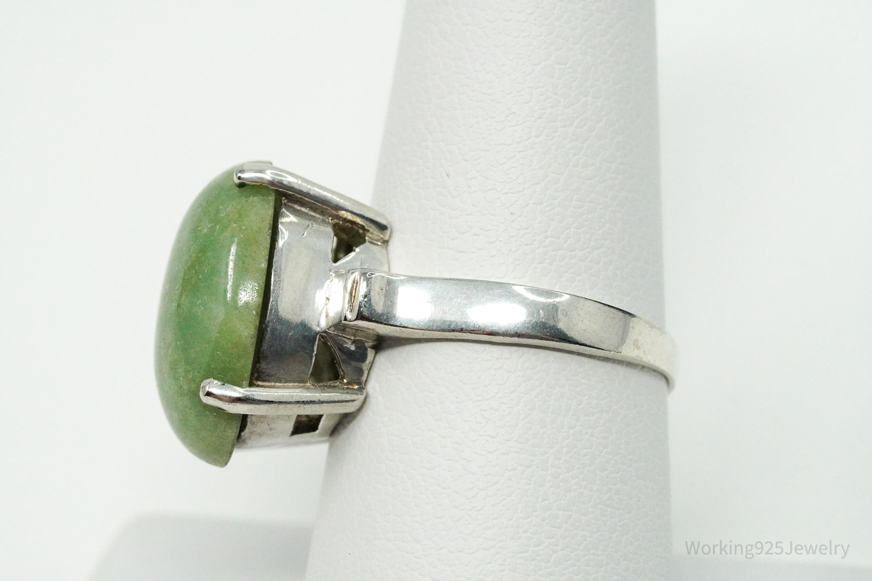 Vintage Green Stone Sterling Silver Ring - Size 8