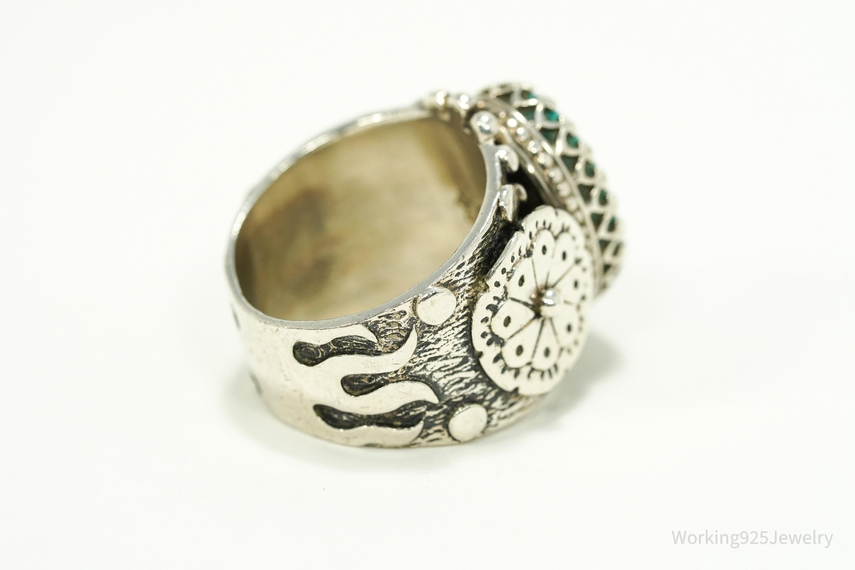 Vintage Turquoise Sterling Silver Detailed Ring - Size 7.25