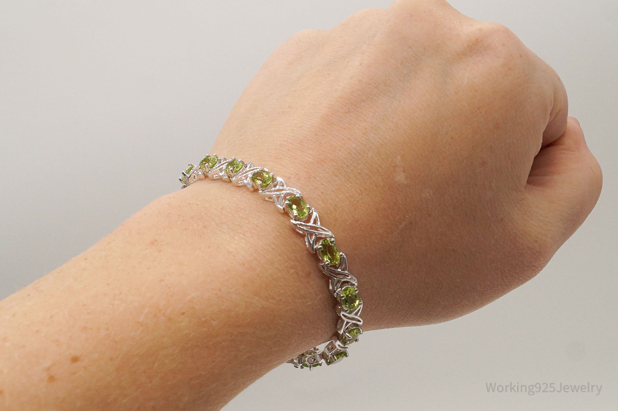 Vintage Peridot XOXO Sterling Silver Bracelet