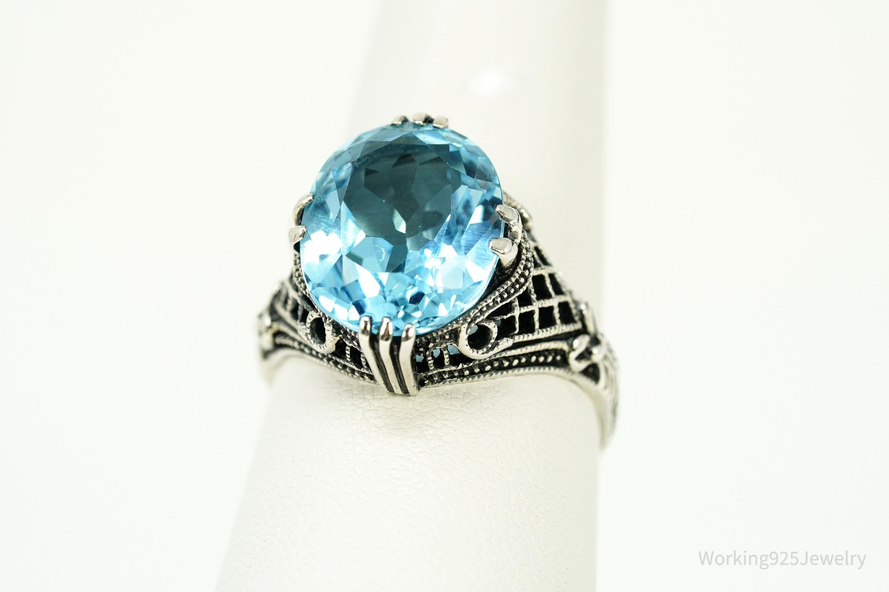 Vintage Blue Topaz Sterling Silver Ring - Size 7.75