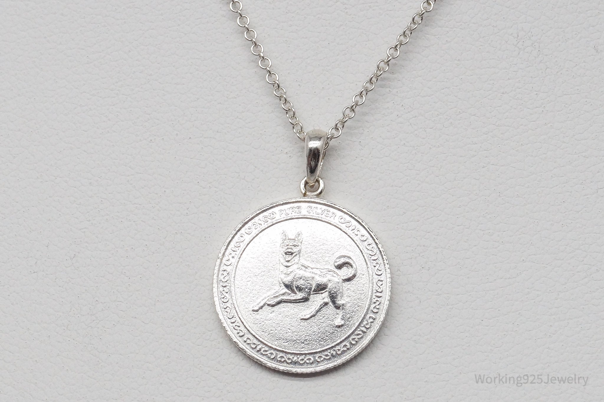 Vintage Fine Silver Dog Coin Sterling Silver Chain Necklace - 18"