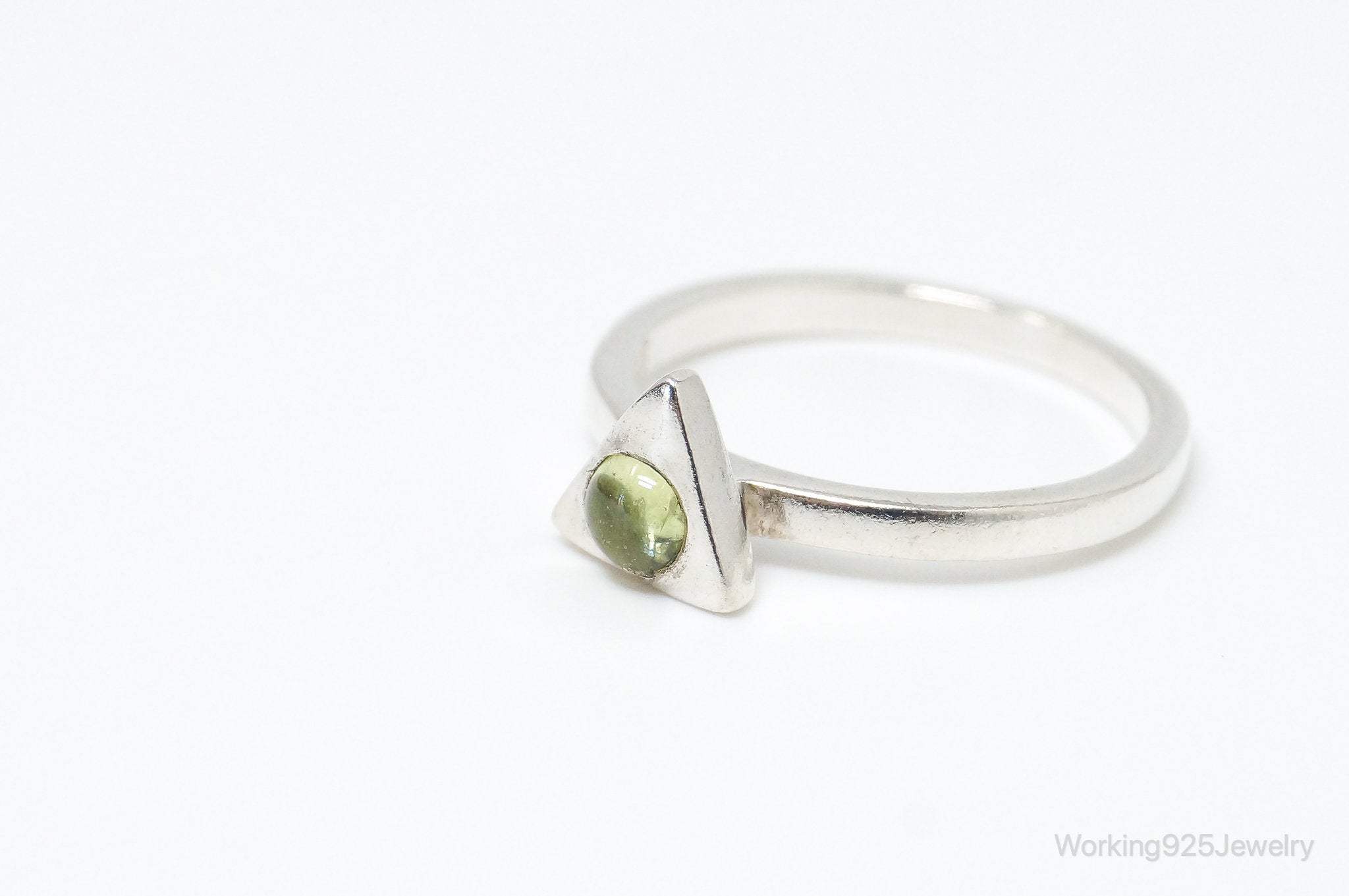 Vintage Peridot Sterling Silver Ring - Size 7