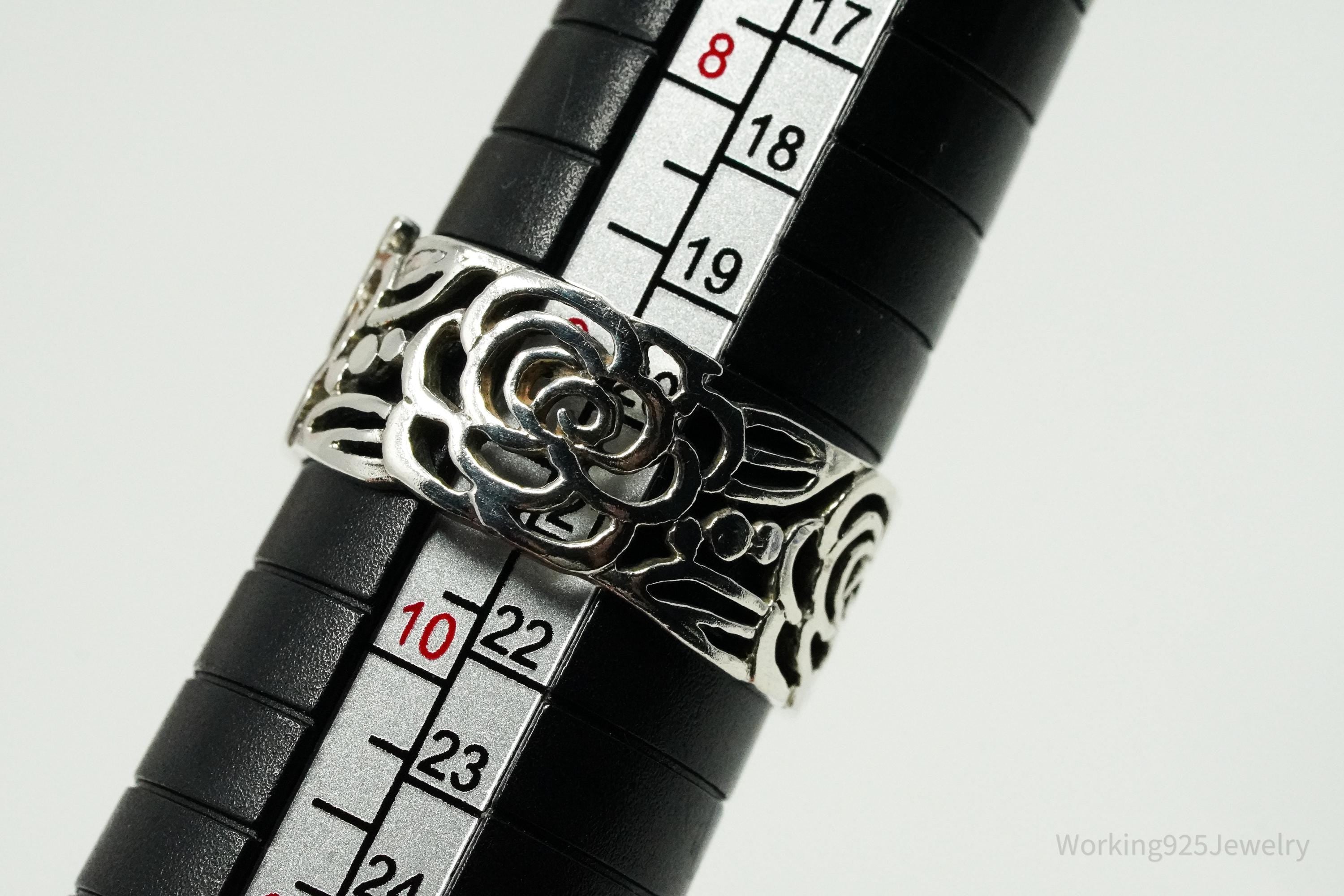 Vintage Roses Cut Out Sterling Silver Band Ring - Size 9.5