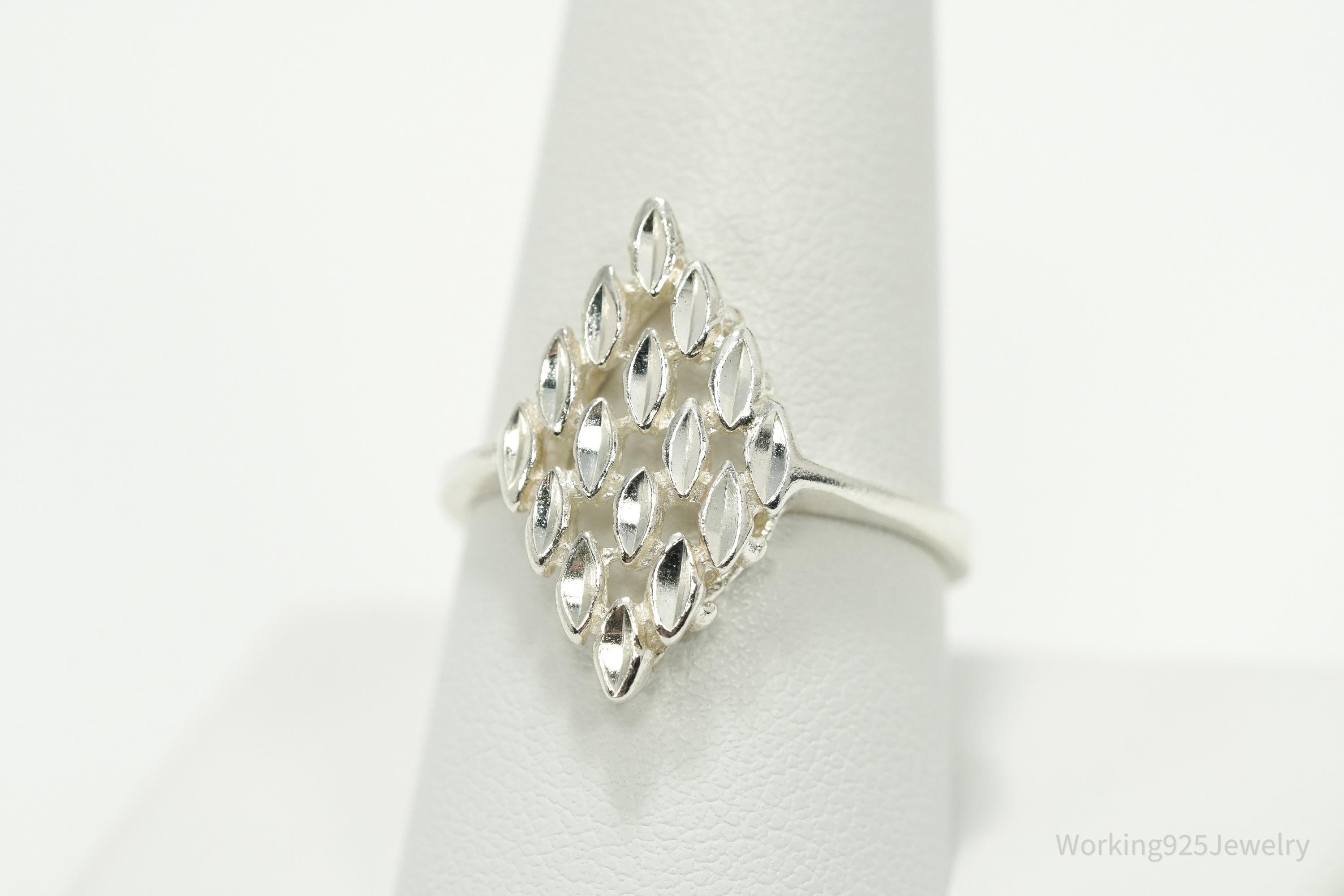 Vintage Diamond Cut Style Sterling Silver Ring - Size 9.25