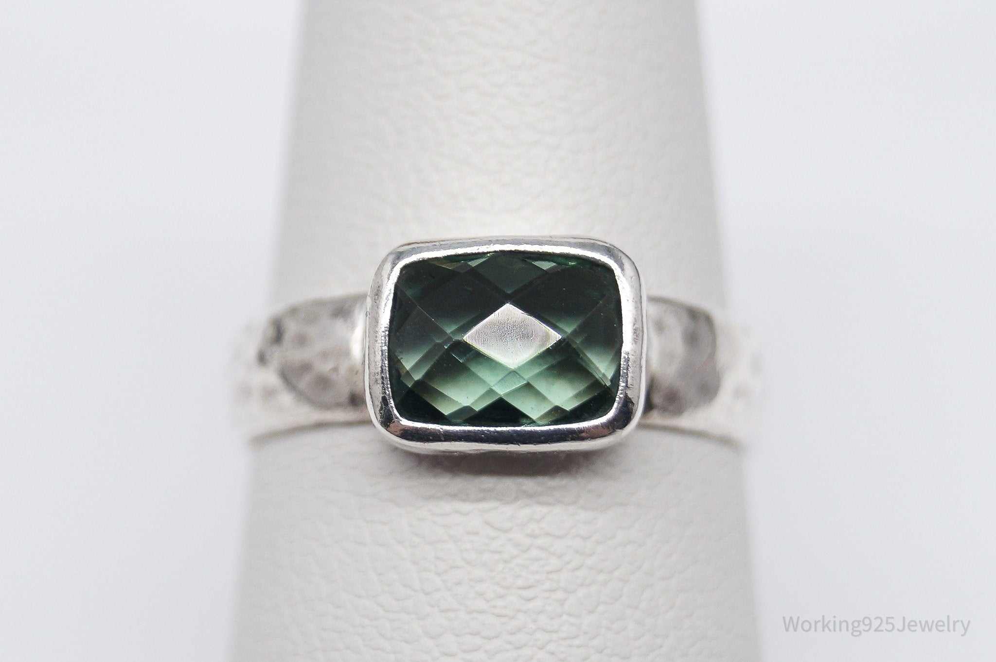 Vintage Green Quartz Sterling Silver Ring - Size 6.75