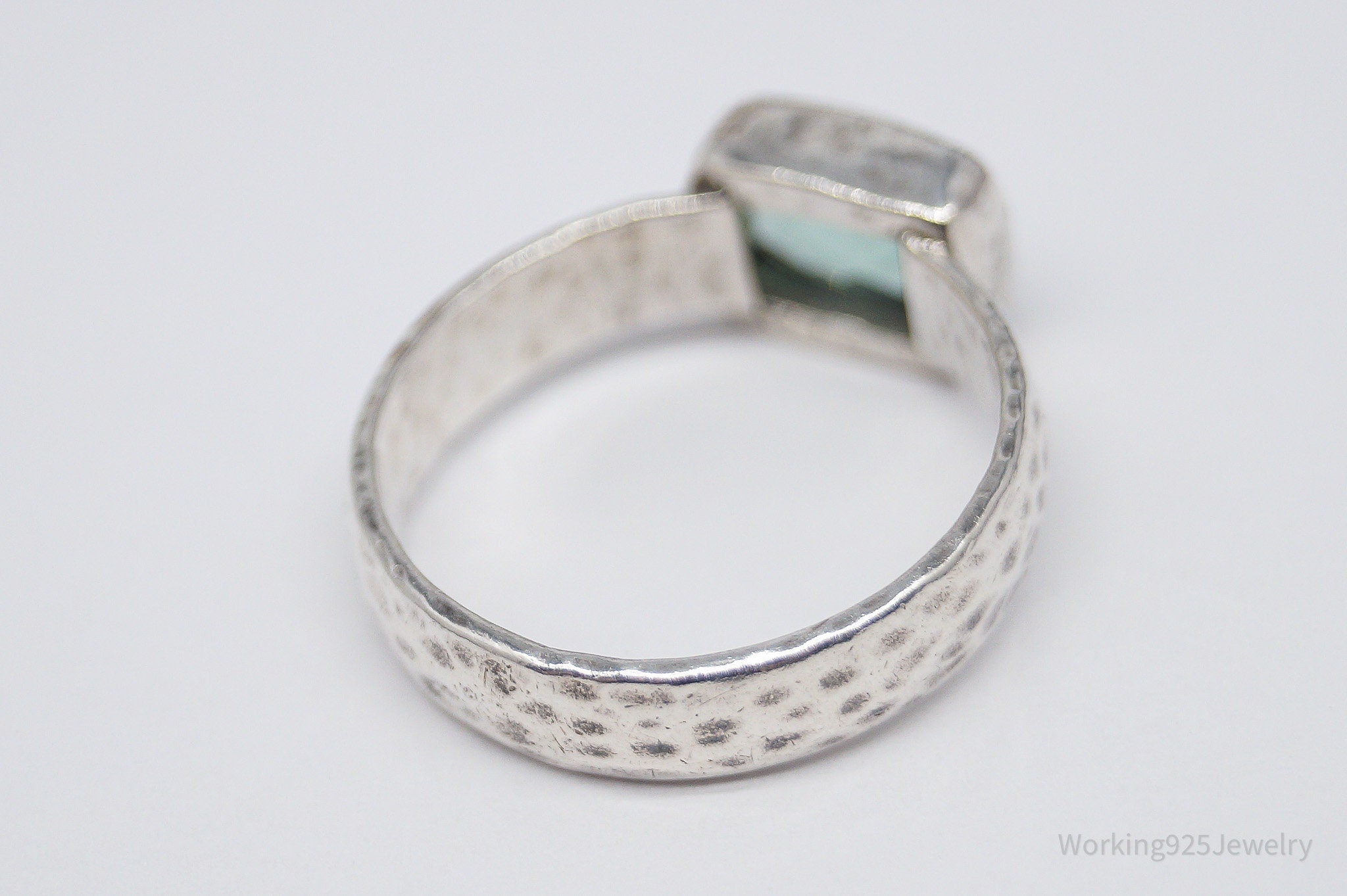 Vintage Green Quartz Sterling Silver Ring - Size 6.75
