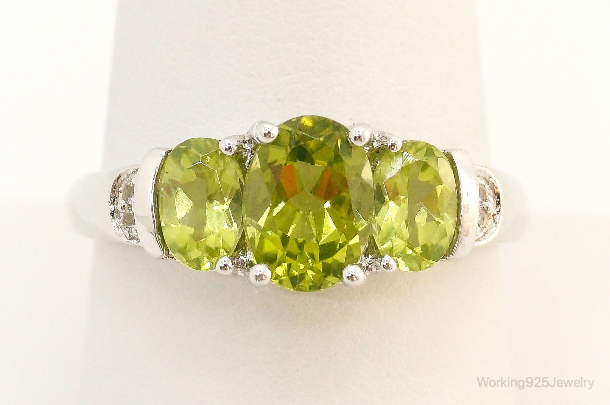 Vintage Peridot Cubic Zirconia Sterling Silver Ring - Size 9