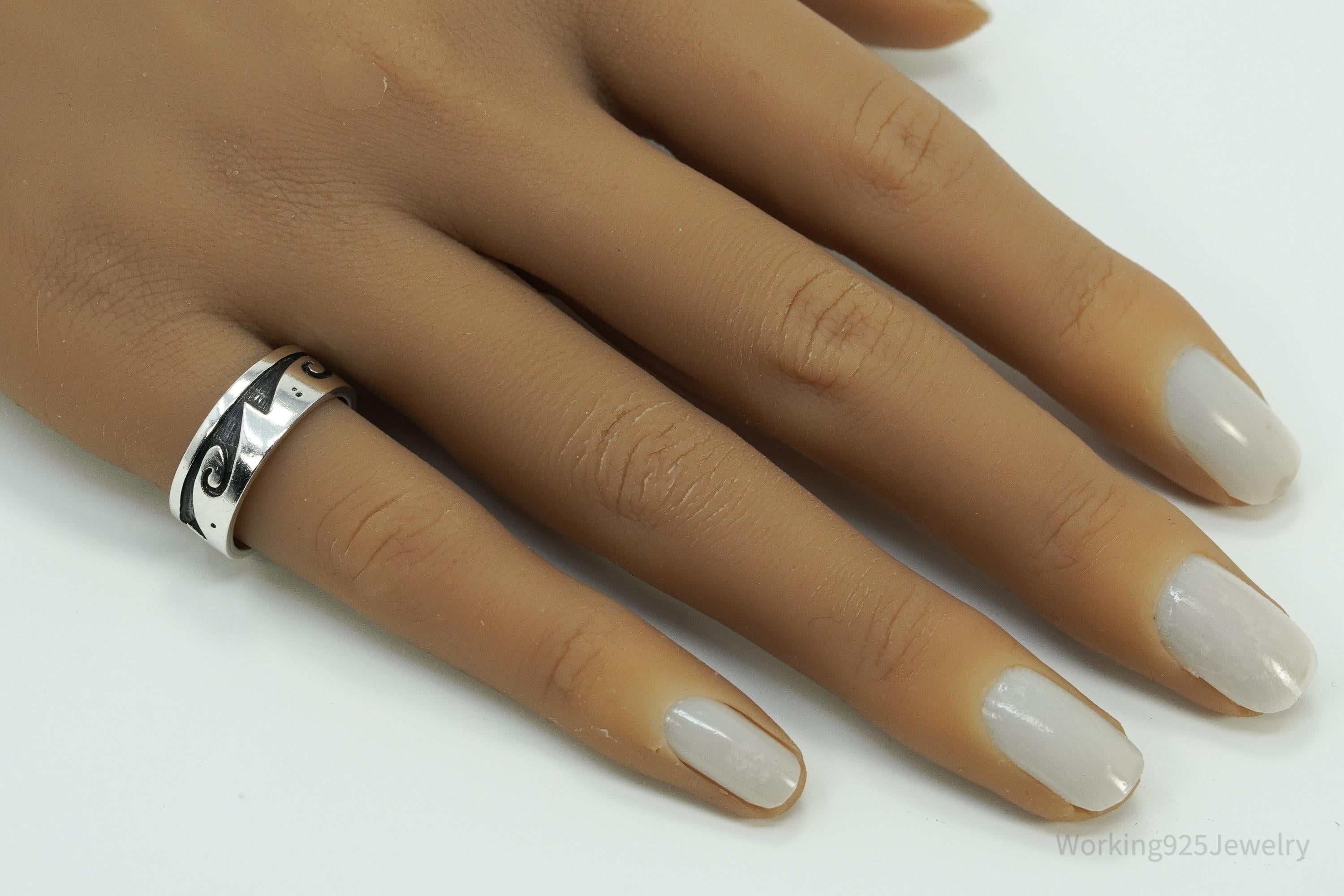 Vintage Native American Tribal Sterling Silver Band Ring - Size 6.5