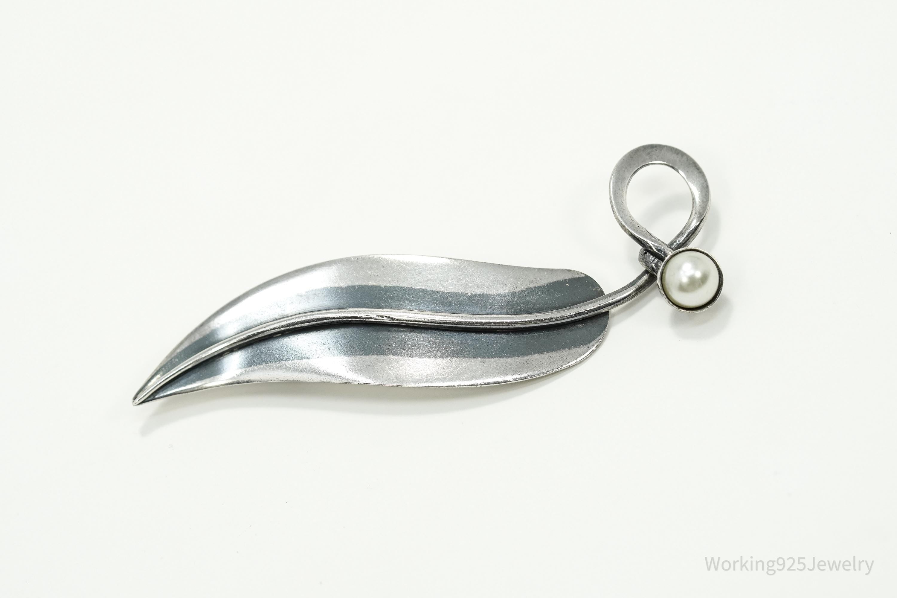 Vintage Taxco Artist Orvelo Pearl Modernist Leaf Sterling Silver Brooch Pin
