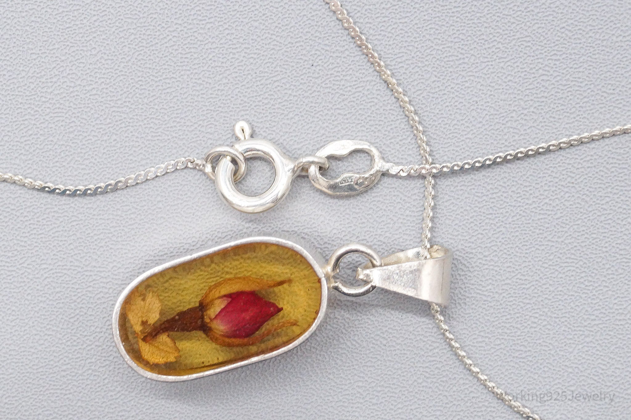 Vintage Resin Dried Flower Sterling Silver Necklace 16"