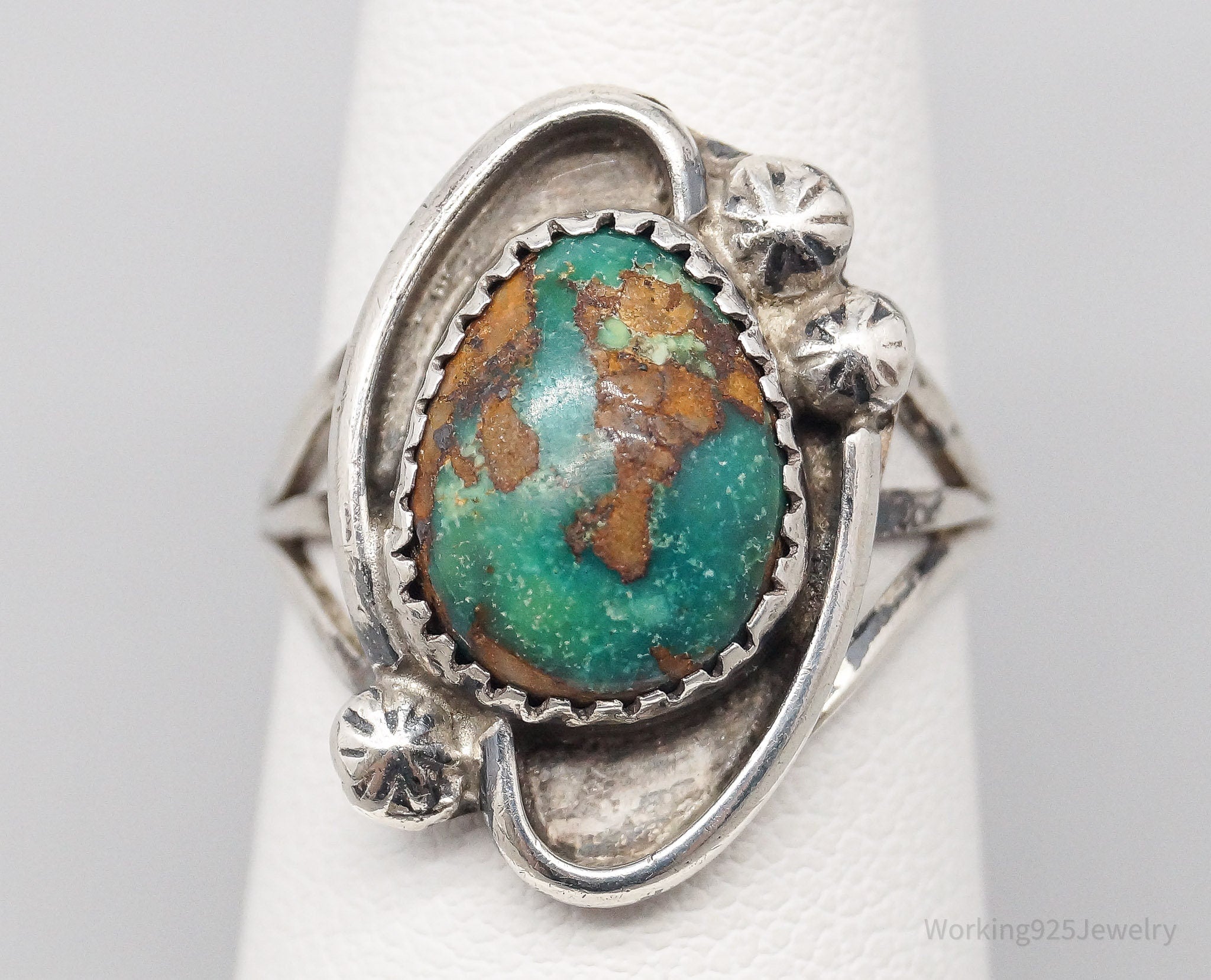 Vintage Native American Turquoise Unsigned Silver Ring - Size 6.25