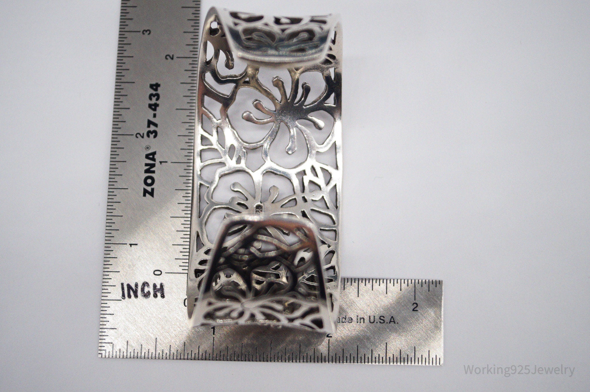 Vintage Cutout Floral Pattern Sterling Silver Cuff Bracelet 6.5"
