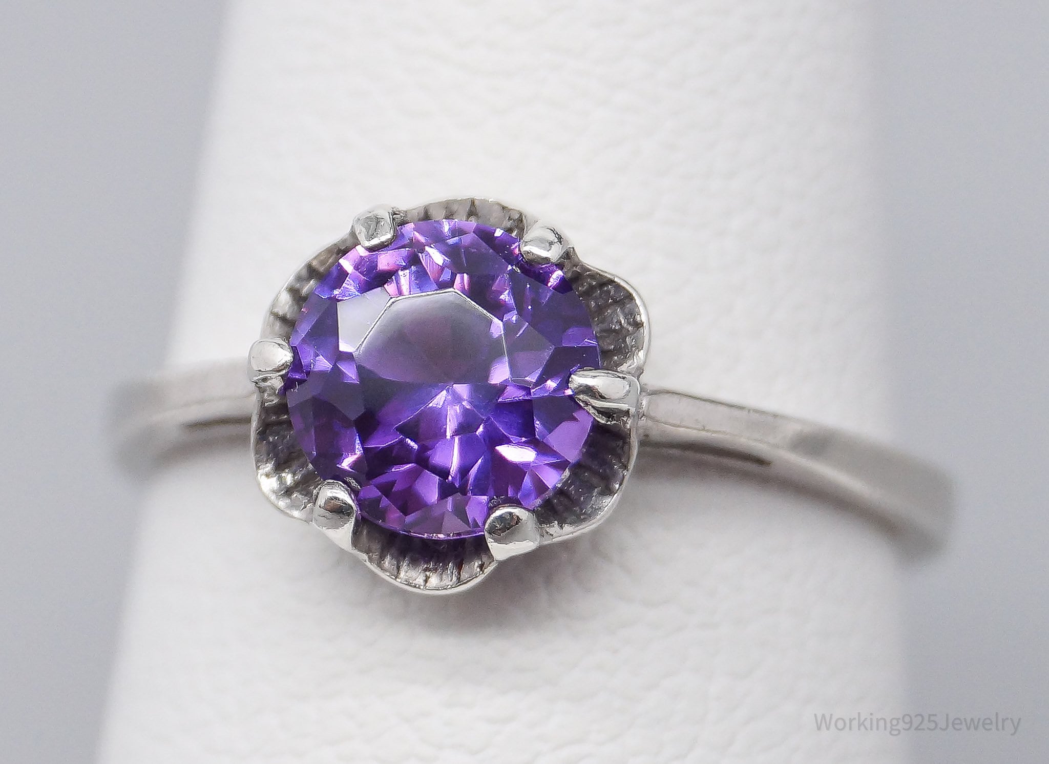 Vintage Amethyst Sterling Silver Ring - Size 5.25