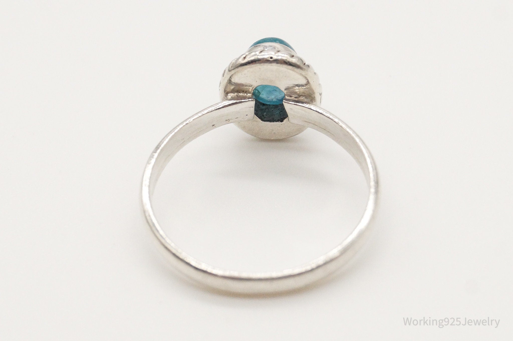 Vintage Blue Stone Sterling Silver Ring - Size 7