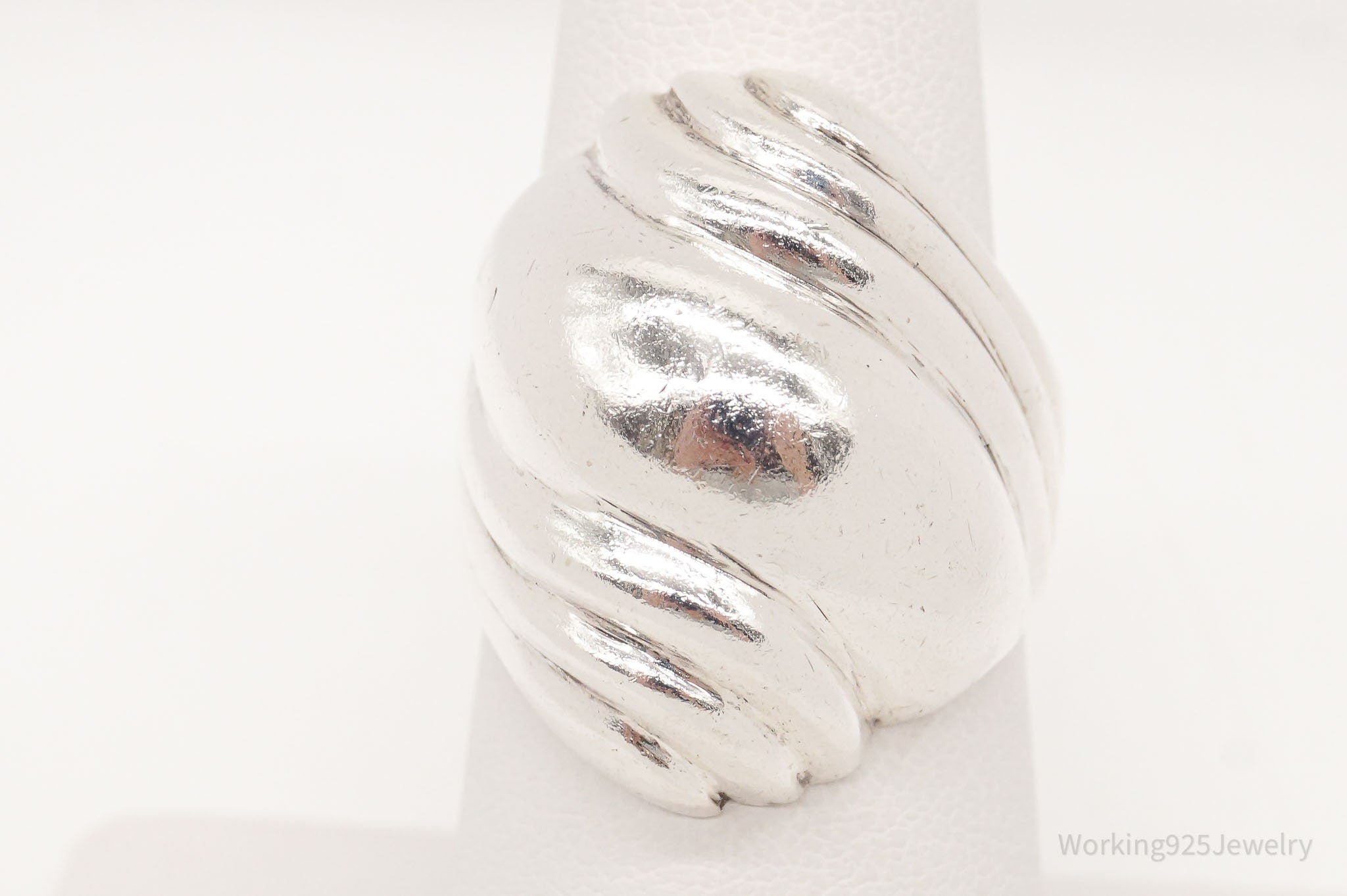 Vintage Modernist Sleek Puffy Sterling Silver Ring - Size 6.75