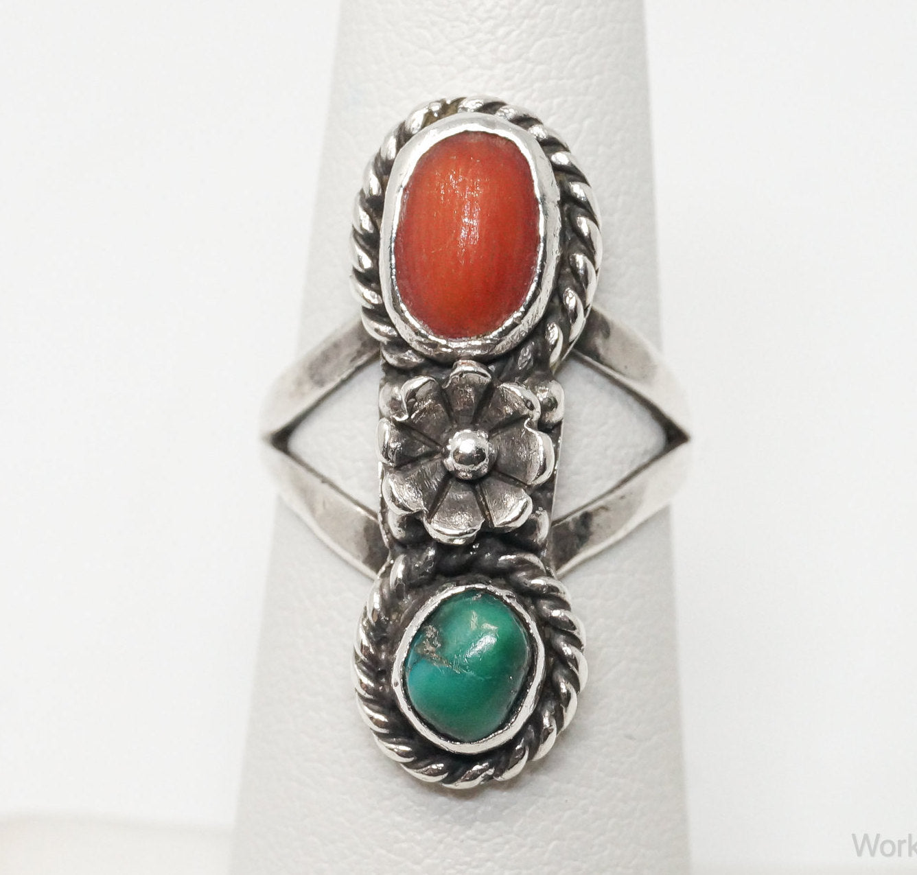 Vintage Native American Turquoise Coral Unsigned Sterling Silver Ring - Sz 5.25