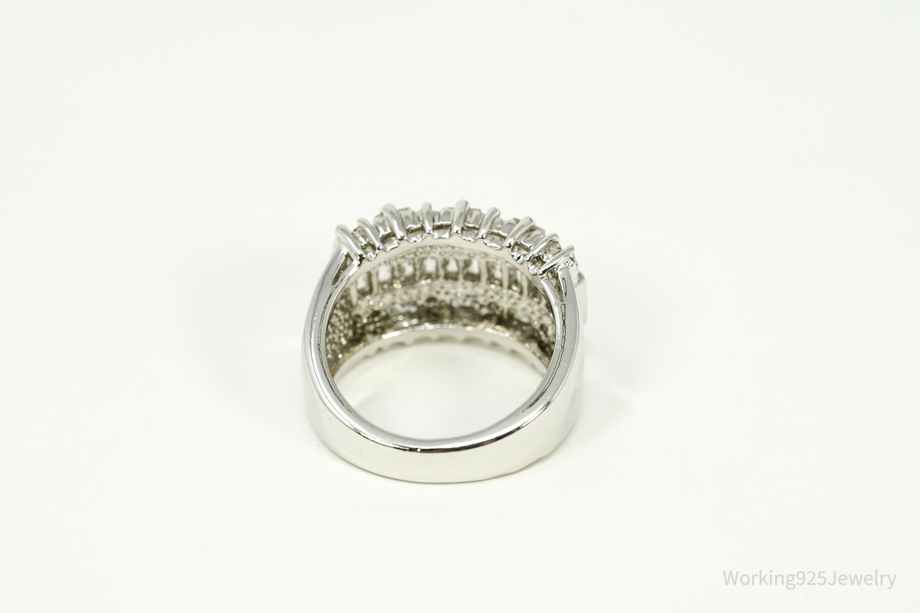 Vintage Cubic Zirconia Sterling Silver Ring - Size 7.25