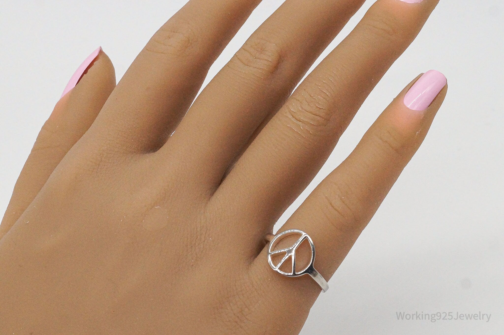 Vintage Peace Sign Sterling Silver Rhodium Plated Ring - Size 6.75